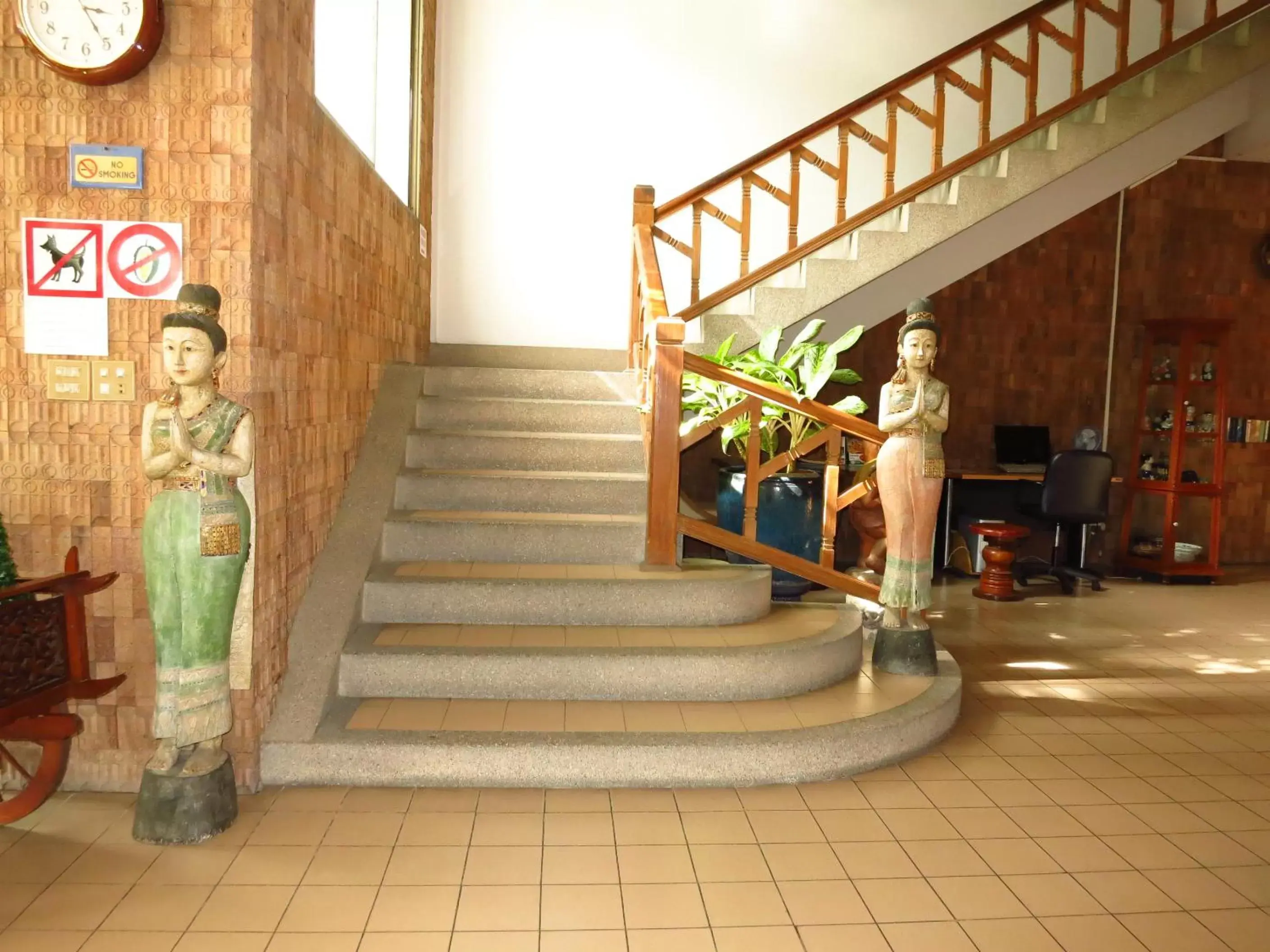 Lobby or reception in Sirin Hotel Hua Hin
