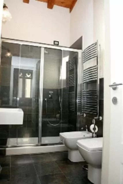 Bathroom in La Peonia Boutique B&B