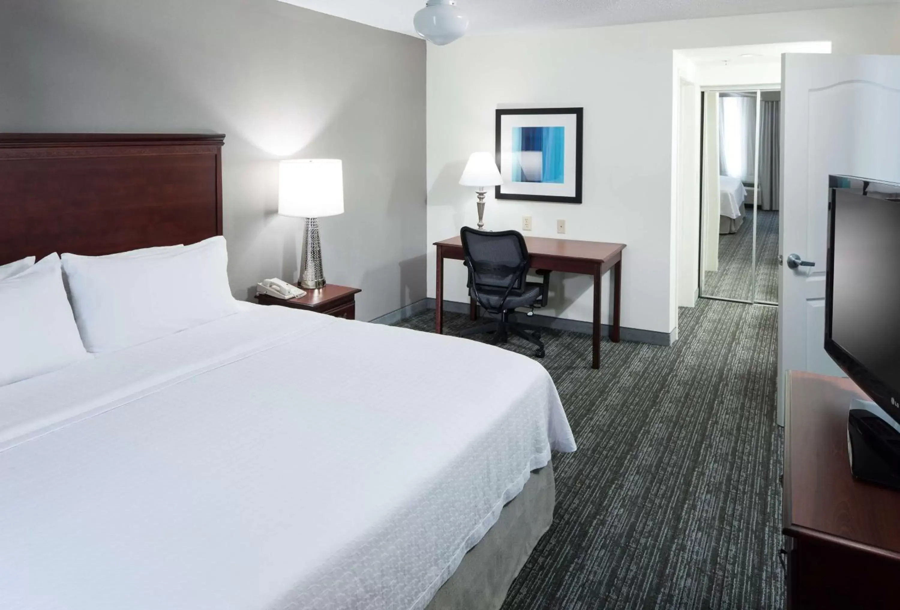 Bed in Homewood Suites by Hilton Huntsville-Village of Providence