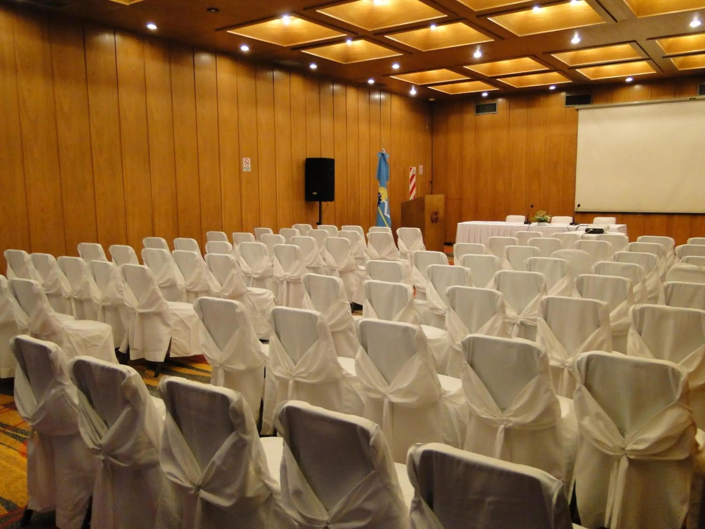 Meeting/conference room in Hotel Rayentray Trelew