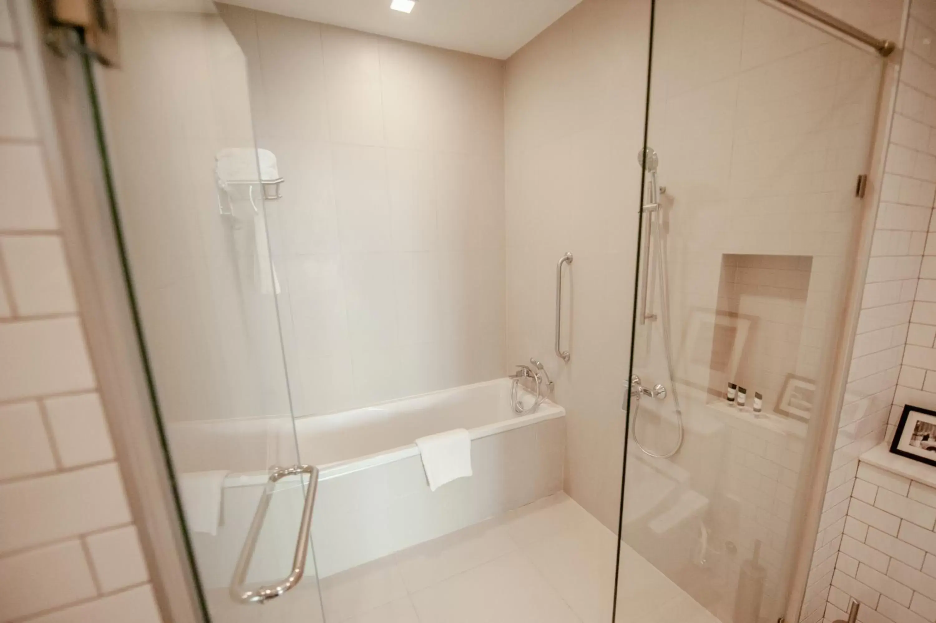 Bathroom in Oakwood Hotel & Residence Sriracha - SHA Extra Plus