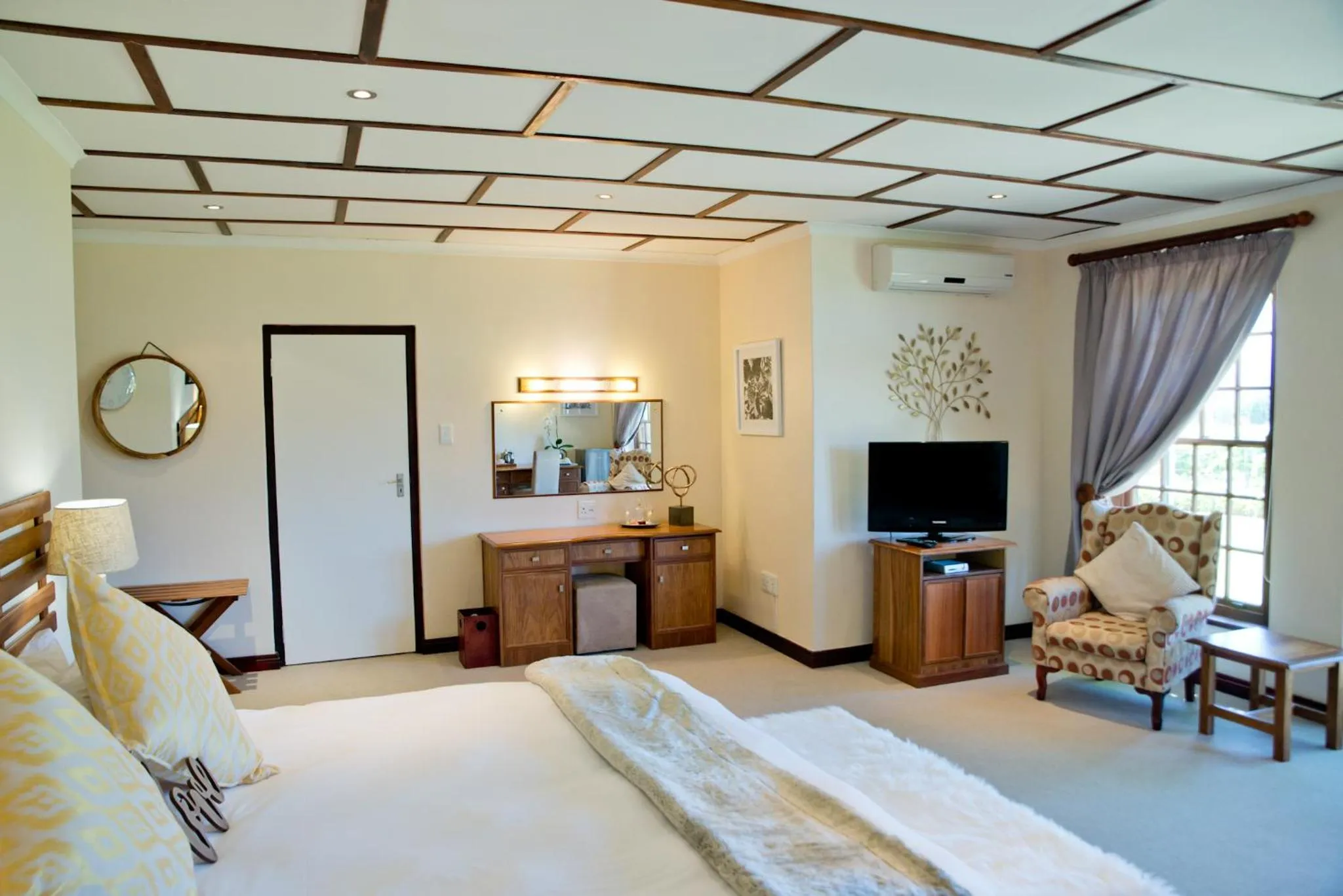 Bedroom, Bed in Cana Vineyard Guesthouse