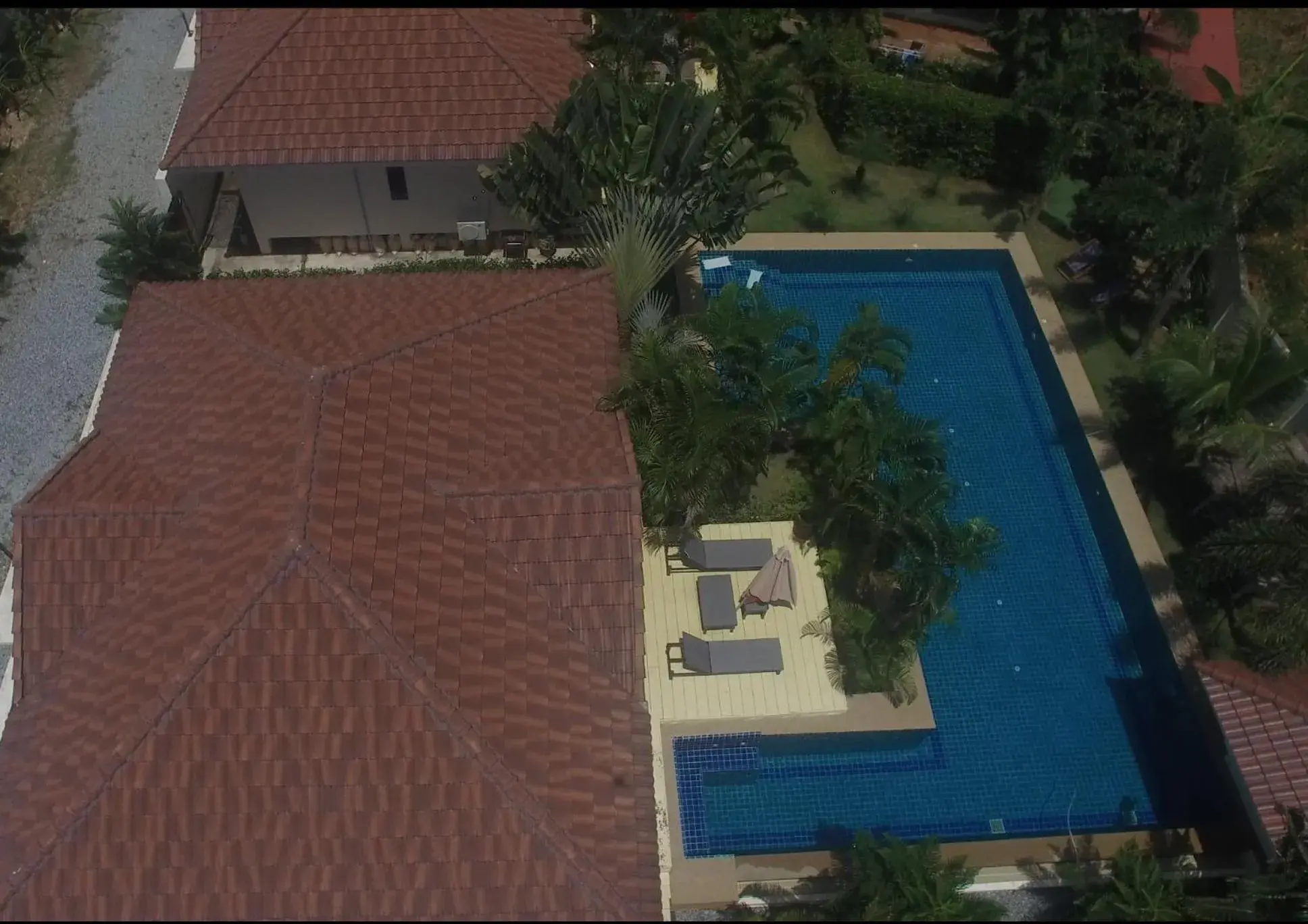 Bird's-eye View in Bangsaray Villa