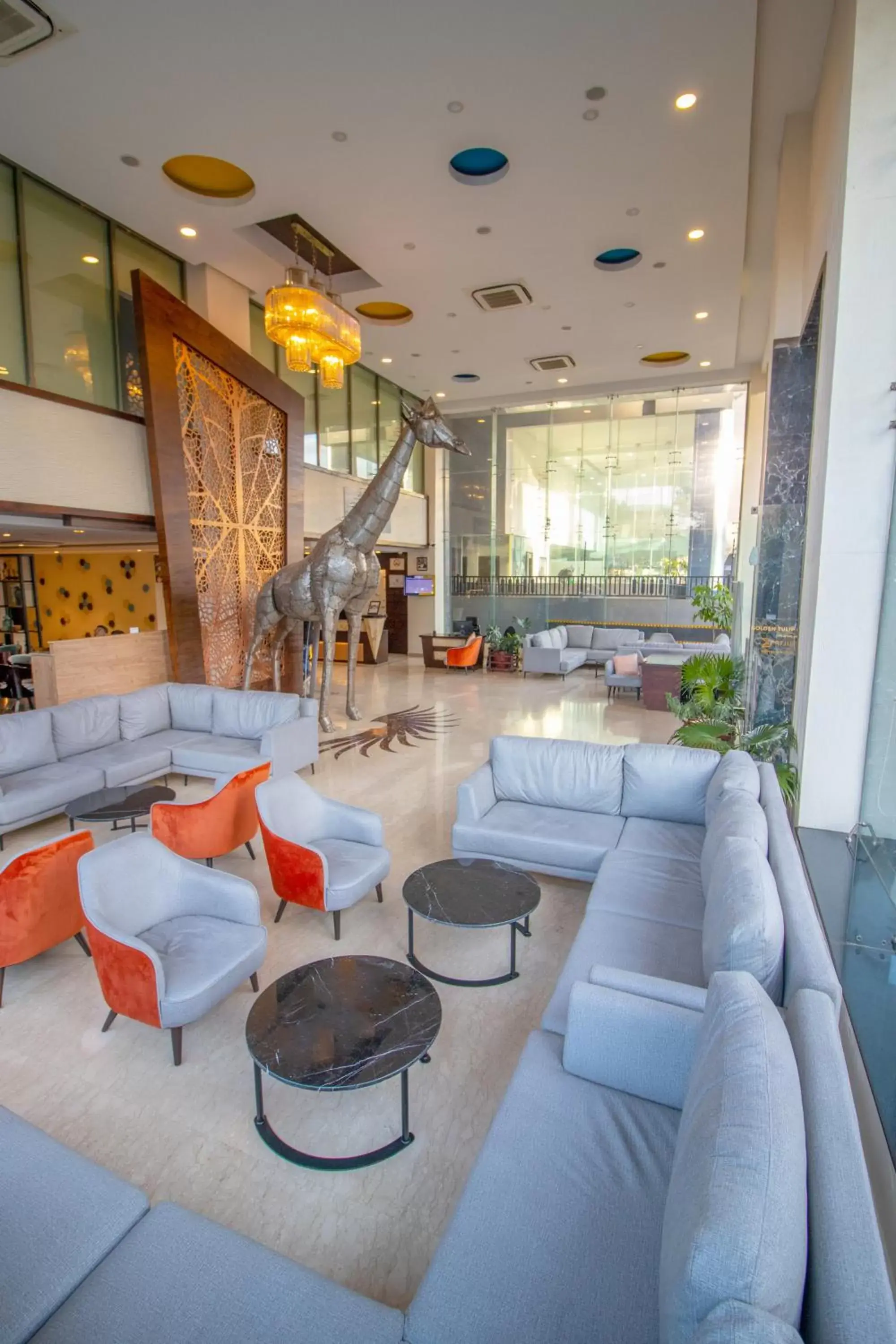 Lobby or reception, Lounge/Bar in Golden Tulip Westlands Nairobi