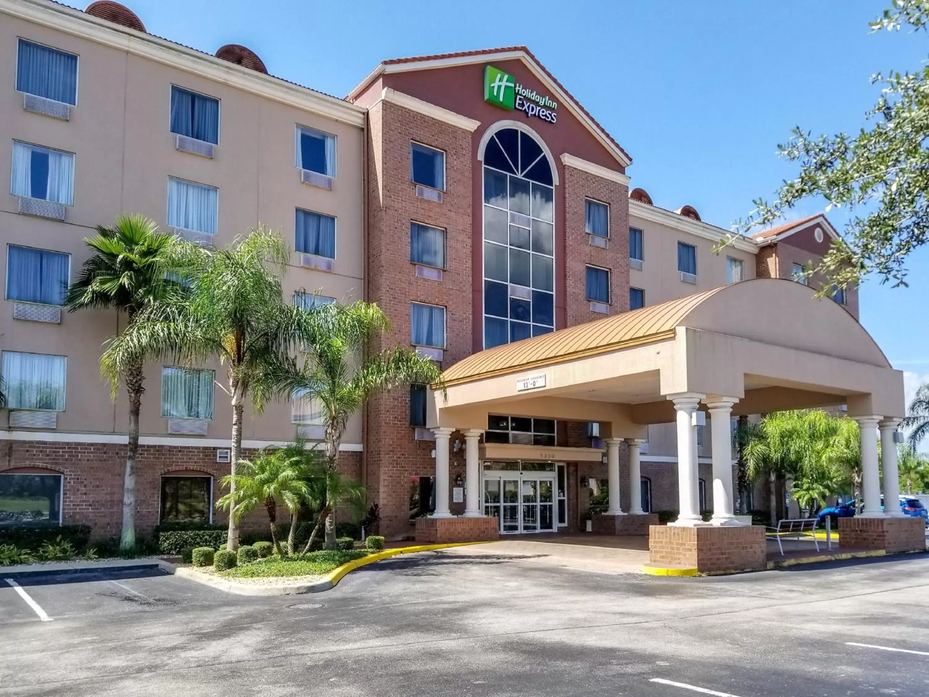 Property Building in Holiday Inn Express Hotel & Suites Orange City - Deltona, an IHG Hotel