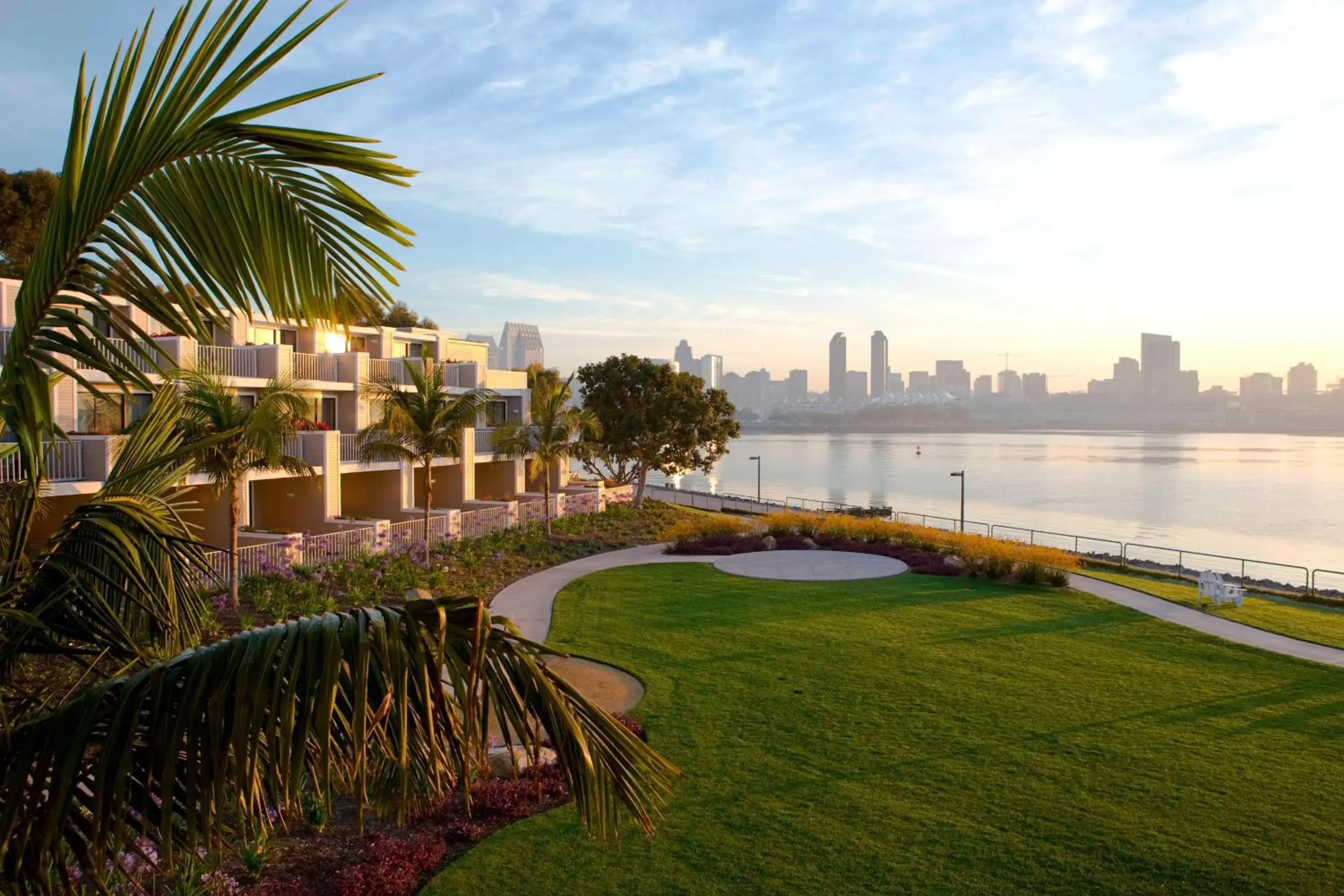 Meeting/conference room, Pool View in Coronado Island Marriott Resort & Spa