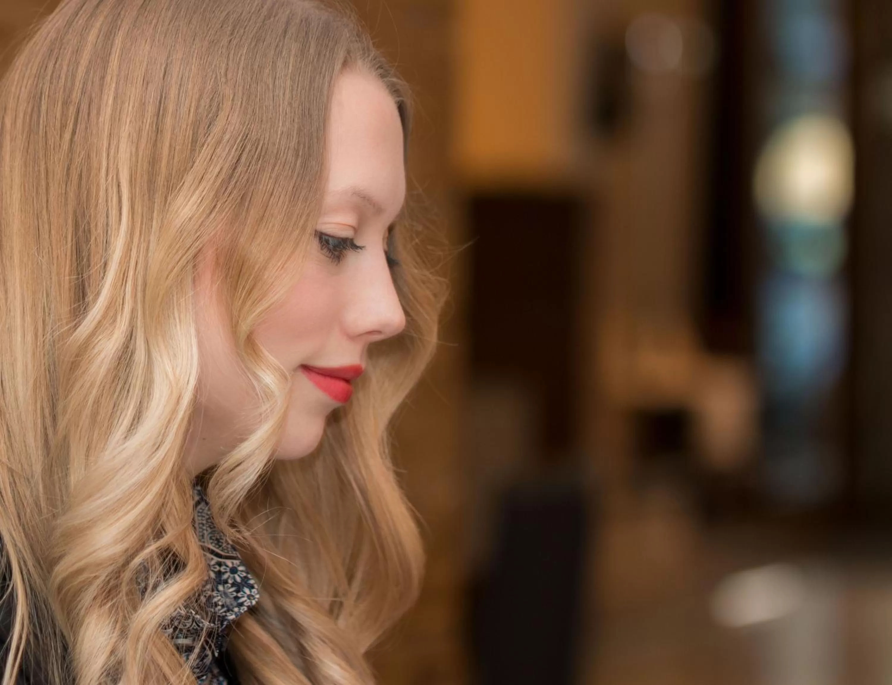 People in Downtown Vi Vadi Hotel