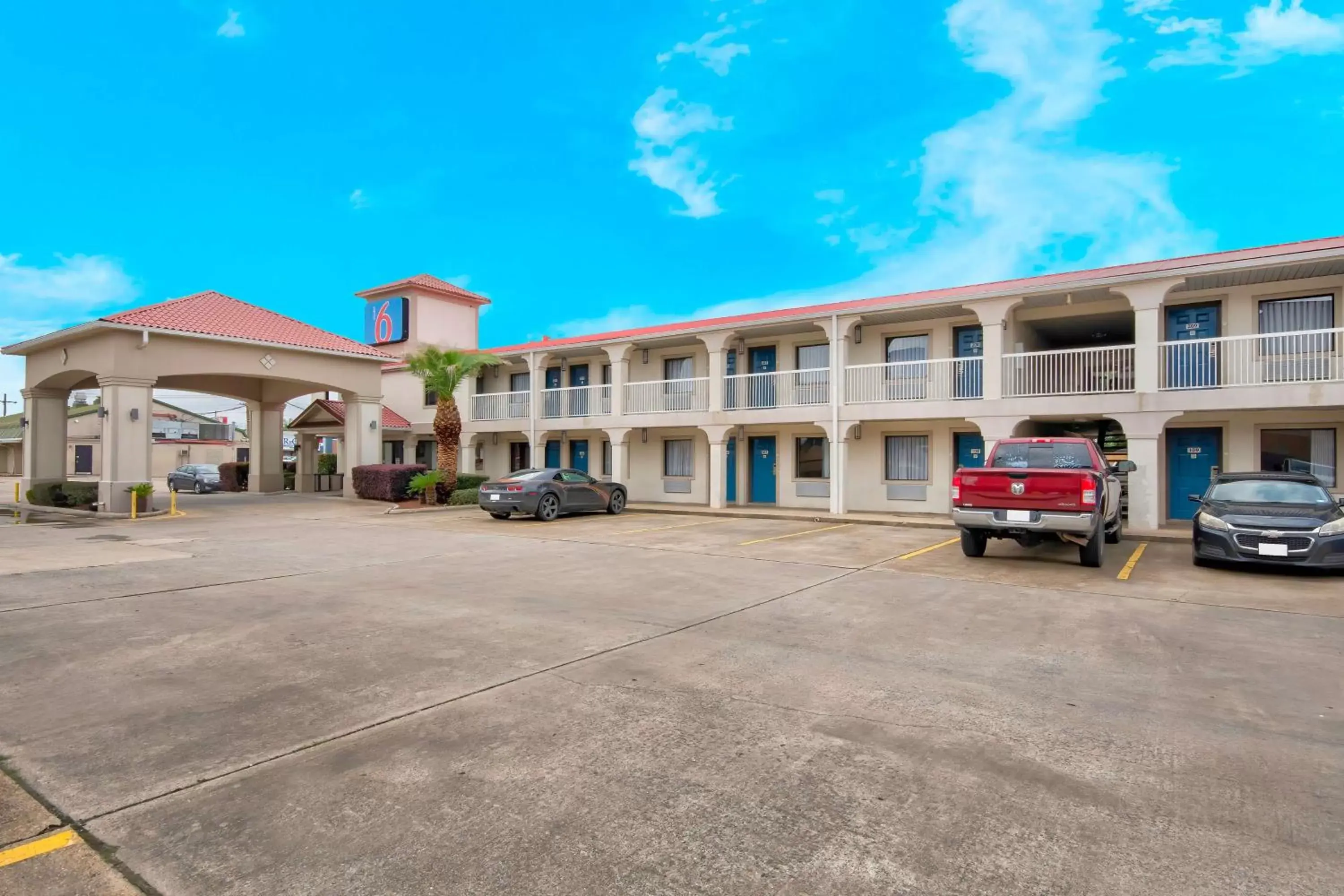 Property Building in Motel 6-Sulphur, LA