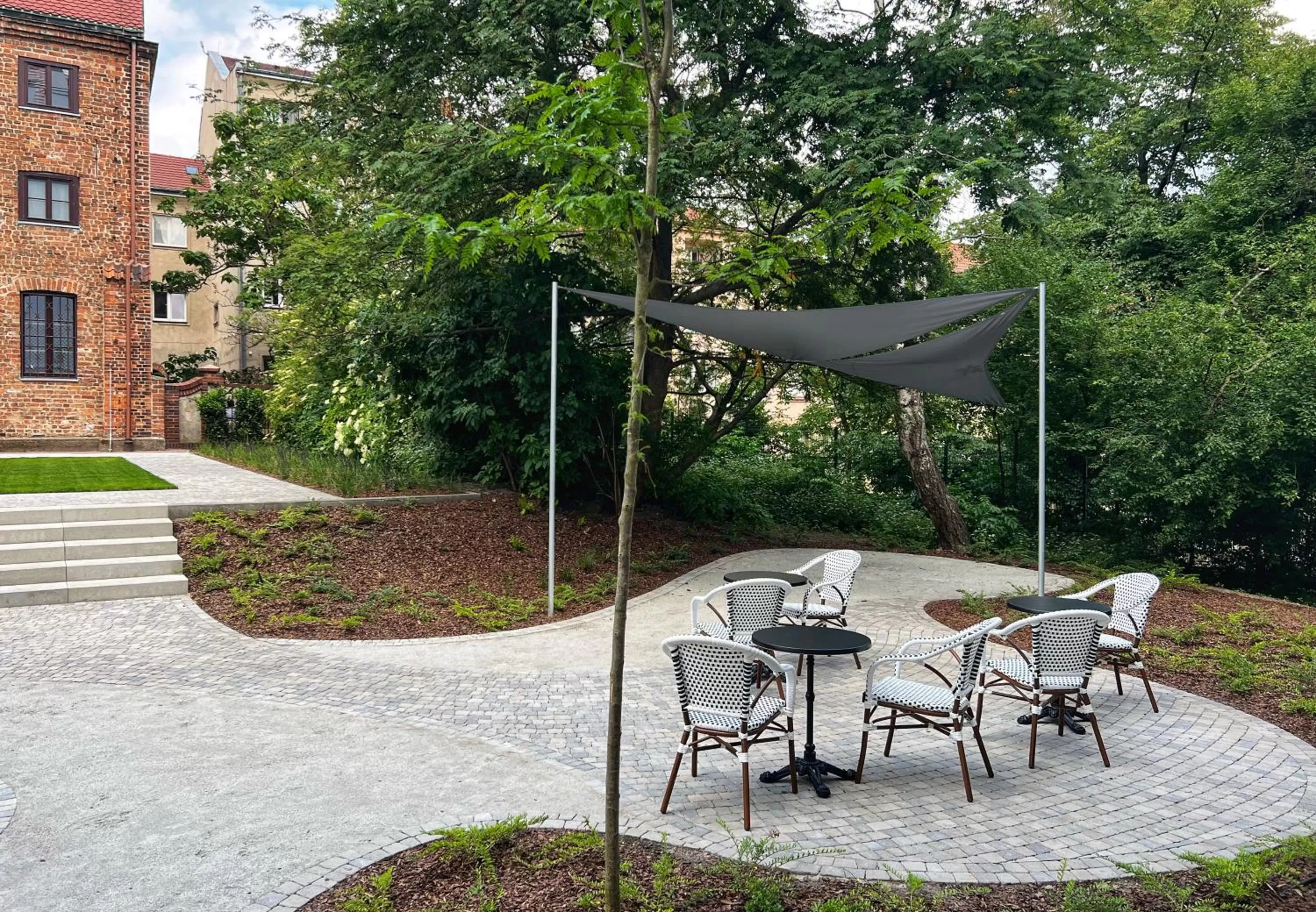 Property building in Kurkowa Apartments