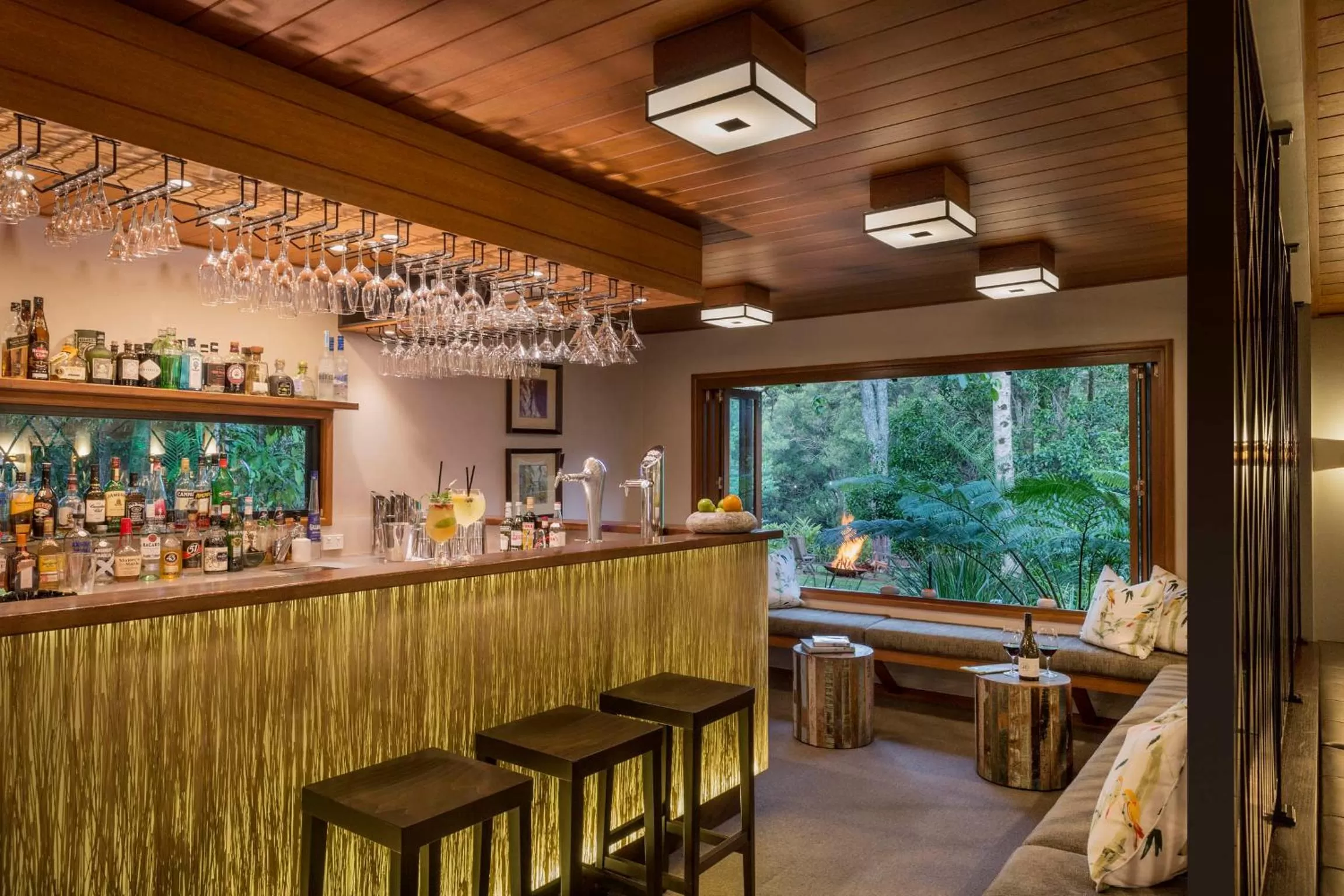 Lounge or bar in Spicers Tamarind Retreat