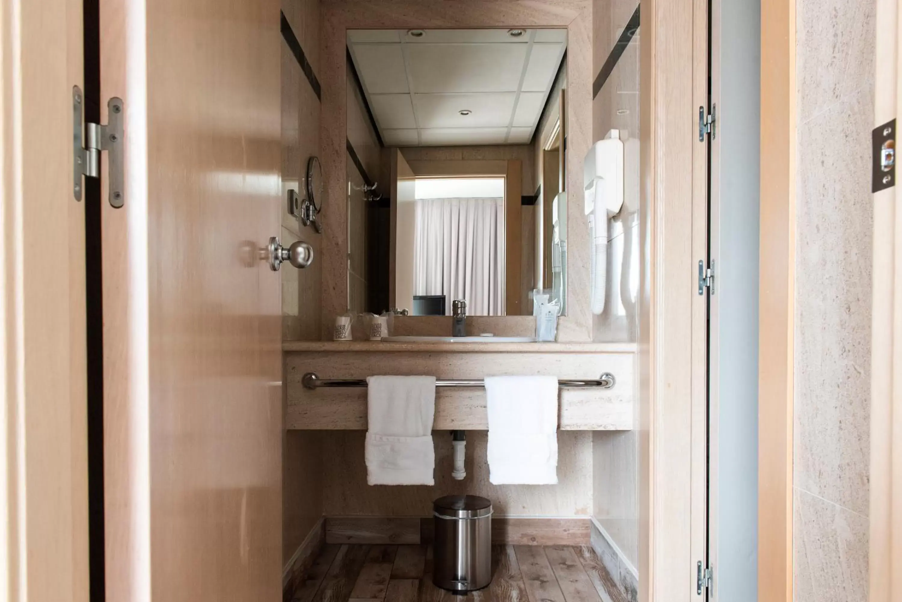 Bathroom in Hotel Palacio del Mar