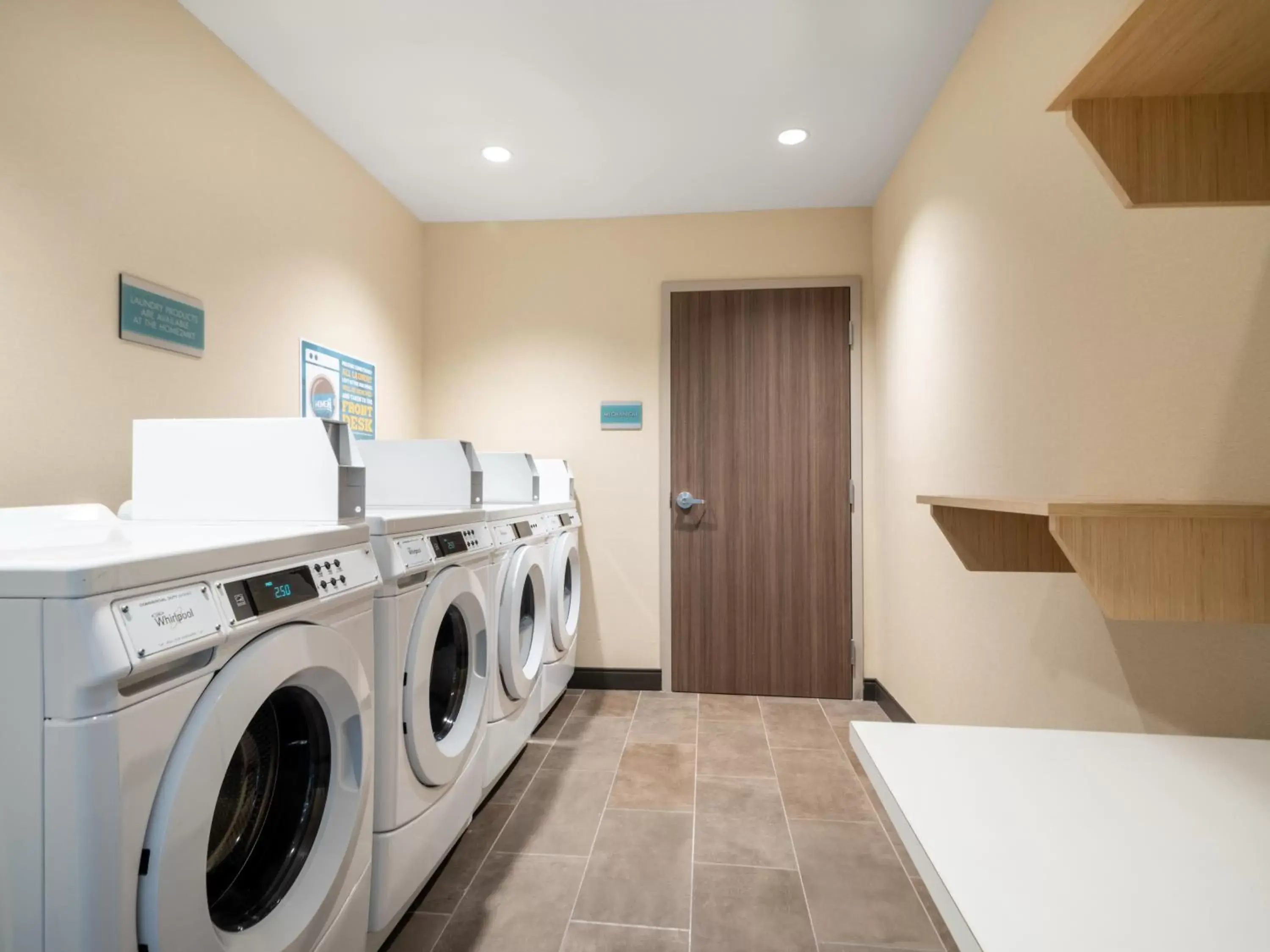 laundry in Home2 Suites By Hilton Santa Rosa Beach