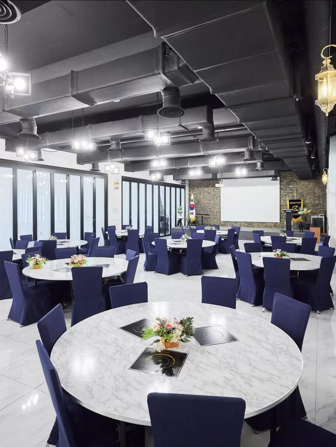 Banquet/Function facilities, Restaurant/Places to Eat in Golden Tulip Incheon Airport Hotel