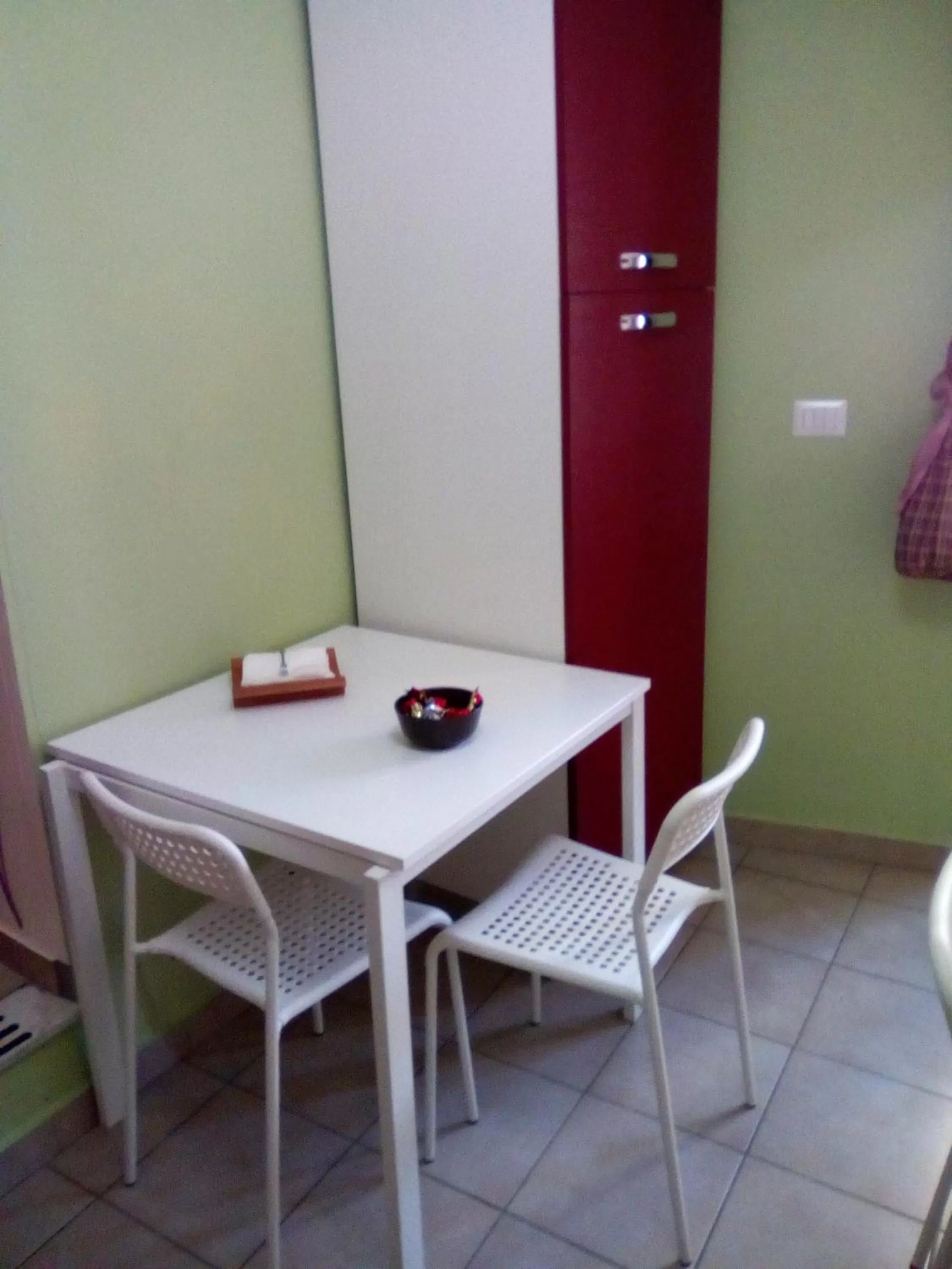 Communal kitchen in Bed And Breakfast Priscilla