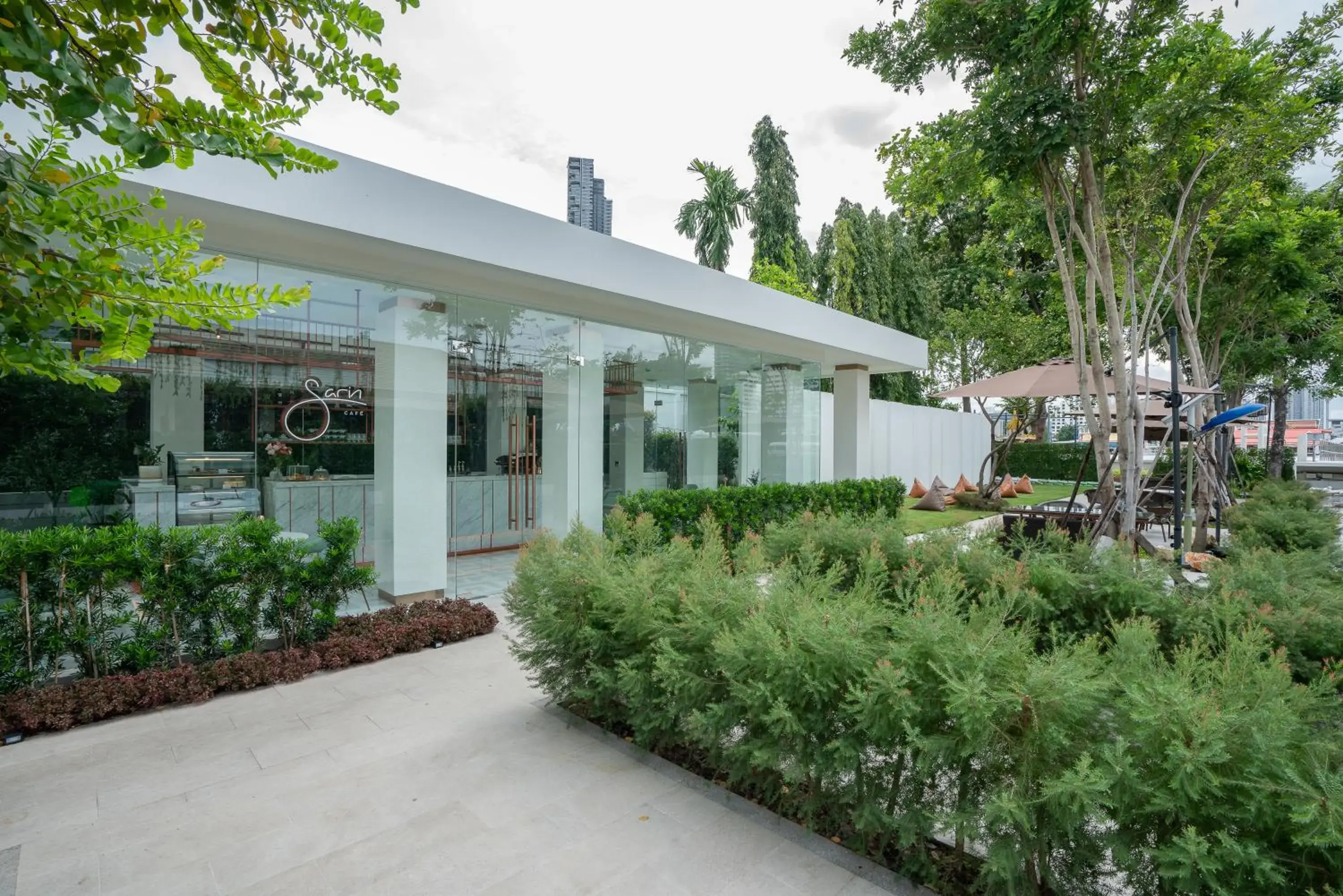Restaurant/places to eat, Property Building in Away Bangkok Riverside Kene