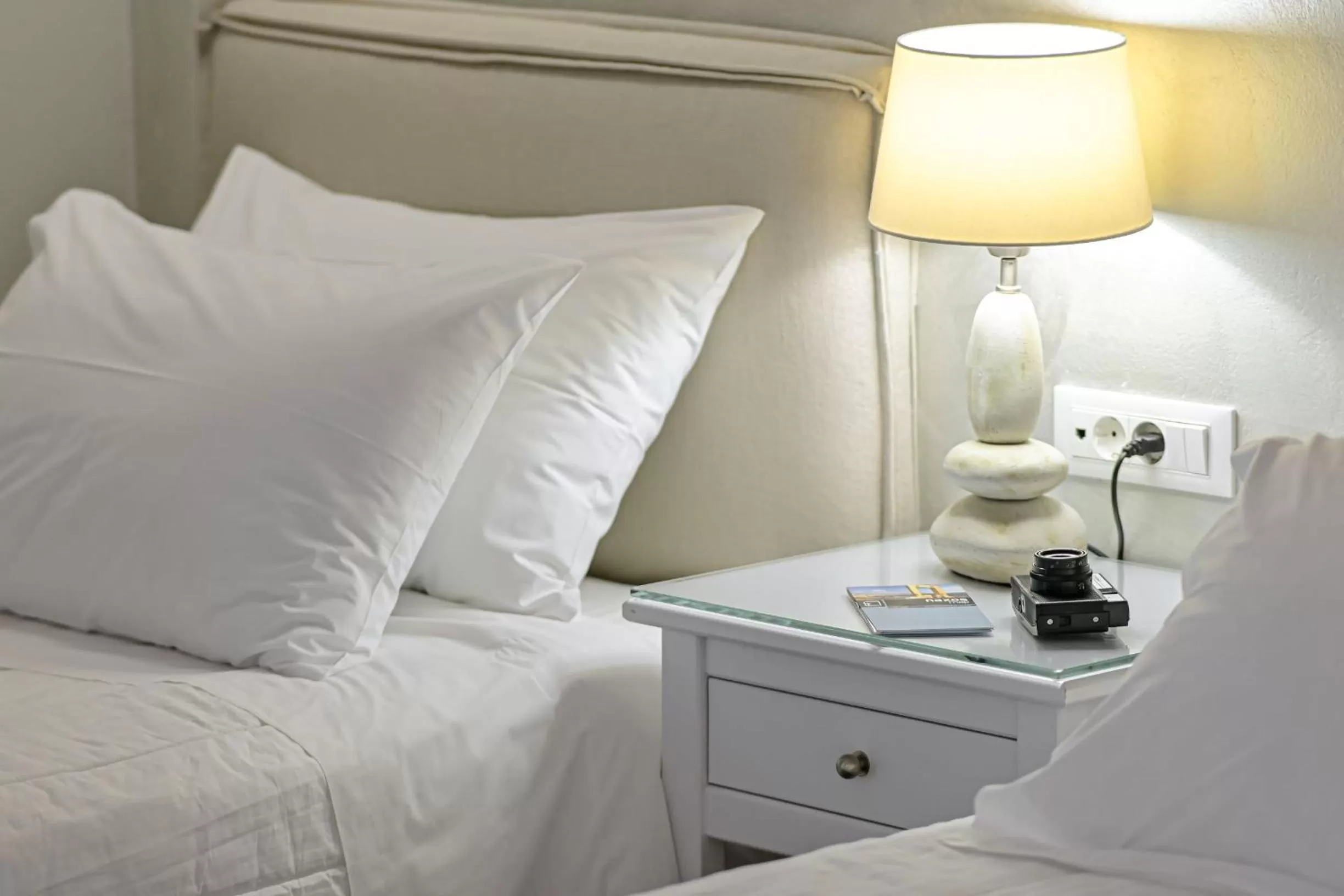 Property building, Bed in Hotel Grotta