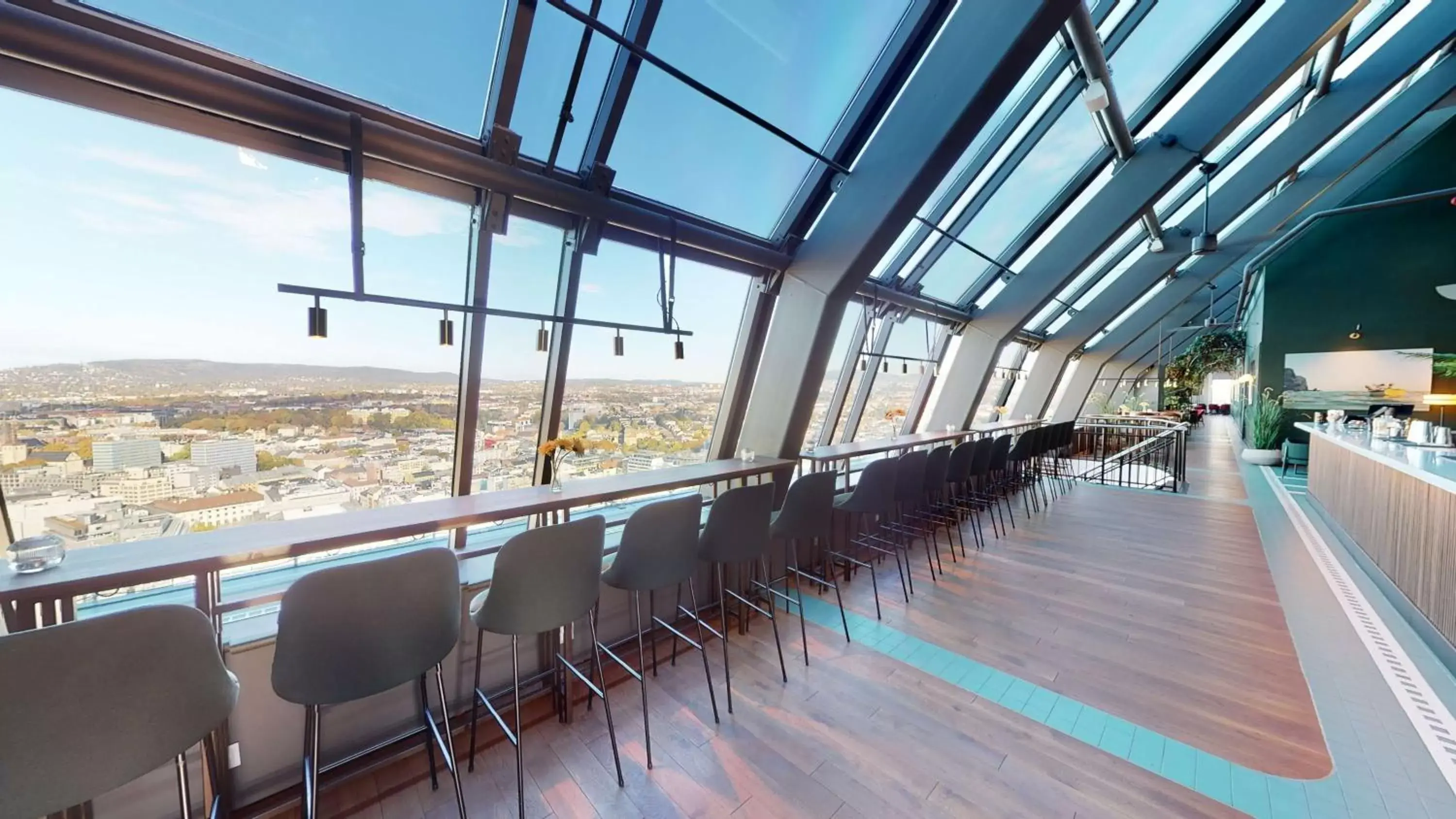 Lounge or bar in Radisson Blu Plaza Hotel, Oslo