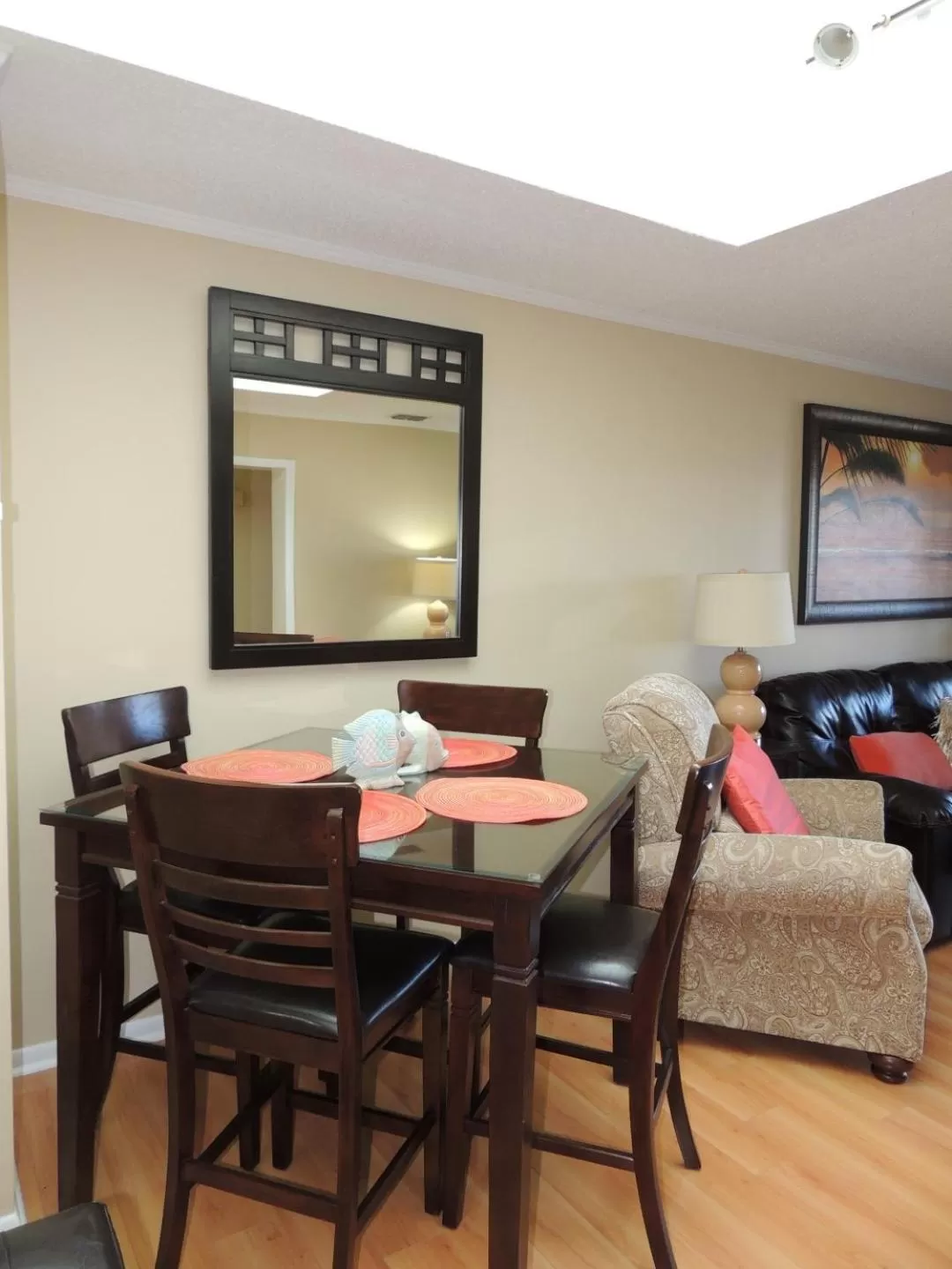 Dining area in Beach Vacation Condos