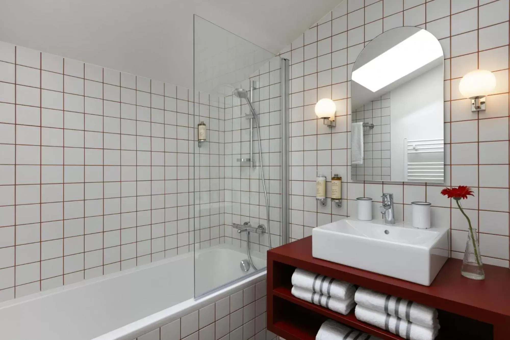 Bathroom in Appart'hôtel Bellamy Chamonix