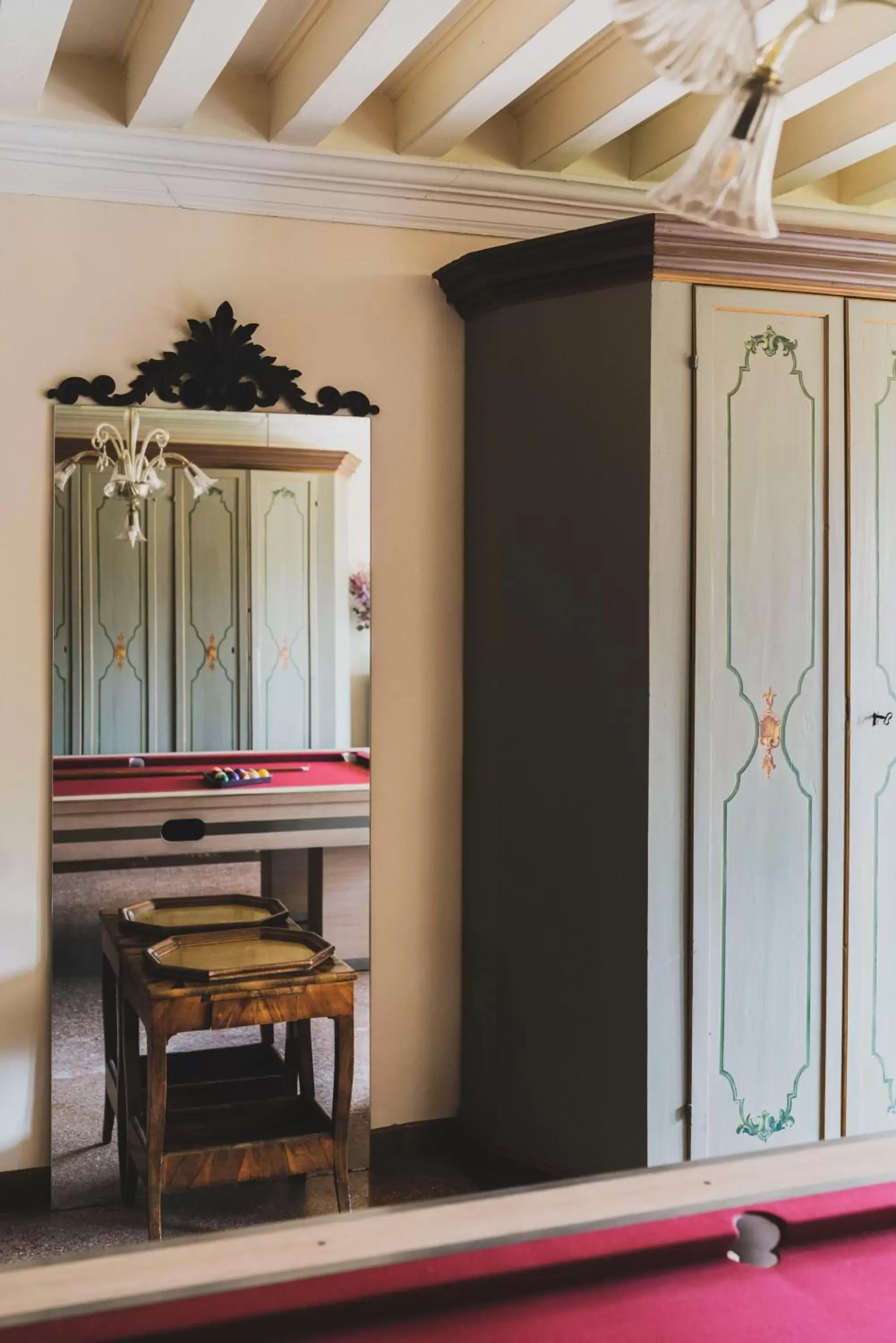 wardrobe in Villa Stecchini