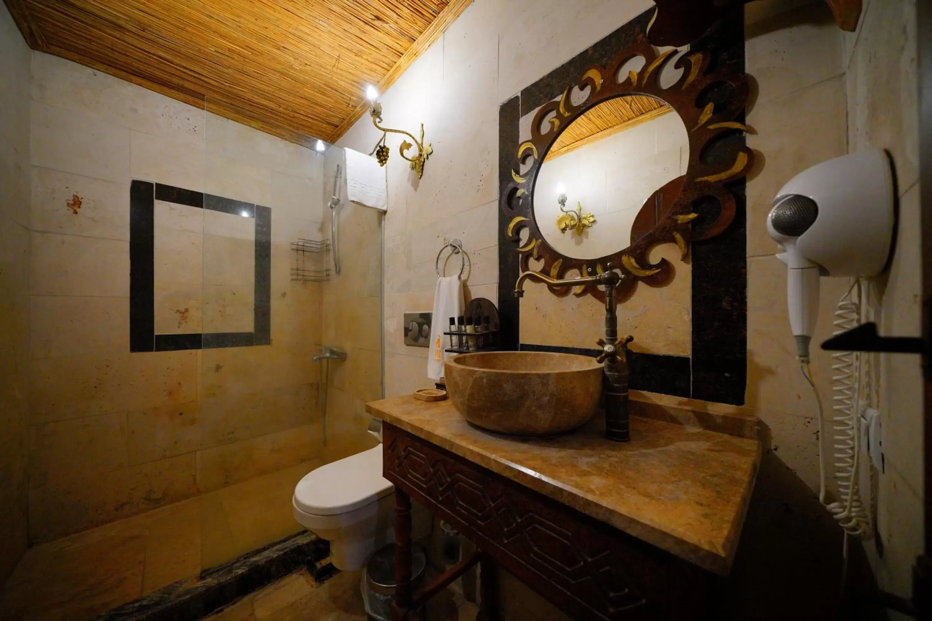 Shower, Bathroom in Cappadocia Nar Cave House & Hot Swimming Pool