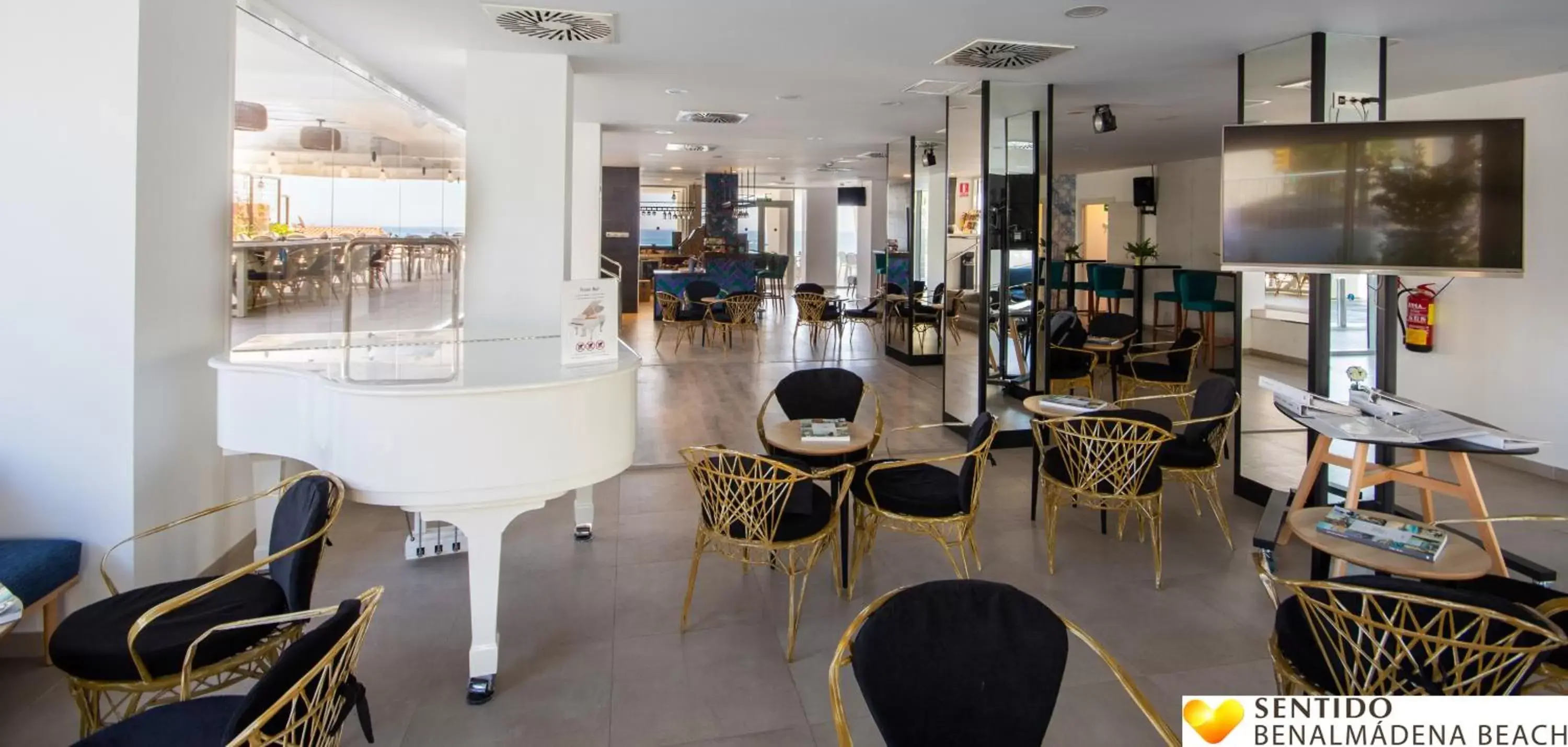 Lobby or reception, Restaurant/Places to Eat in Hotel Benalmadena Beach