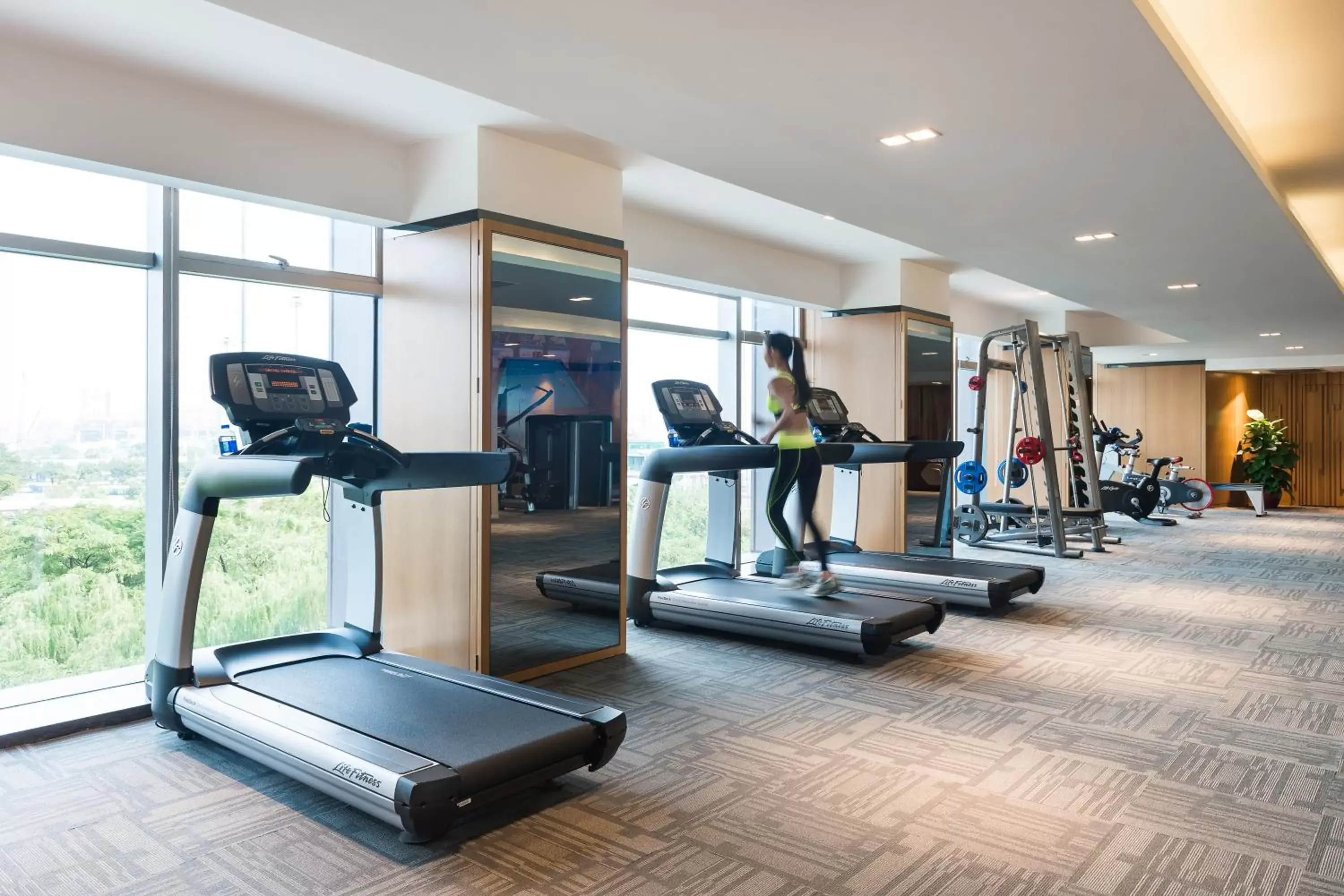 Fitness centre/facilities in Pullman Guangzhou Baiyun Airport - Free Shuttle Bus & Official Registration Agency during Canton Fair Fitness centre/facilities in Pullman Guangzhou Baiyun Airport - Free Shuttle Bus & Official Registration Agency during Canton Fair