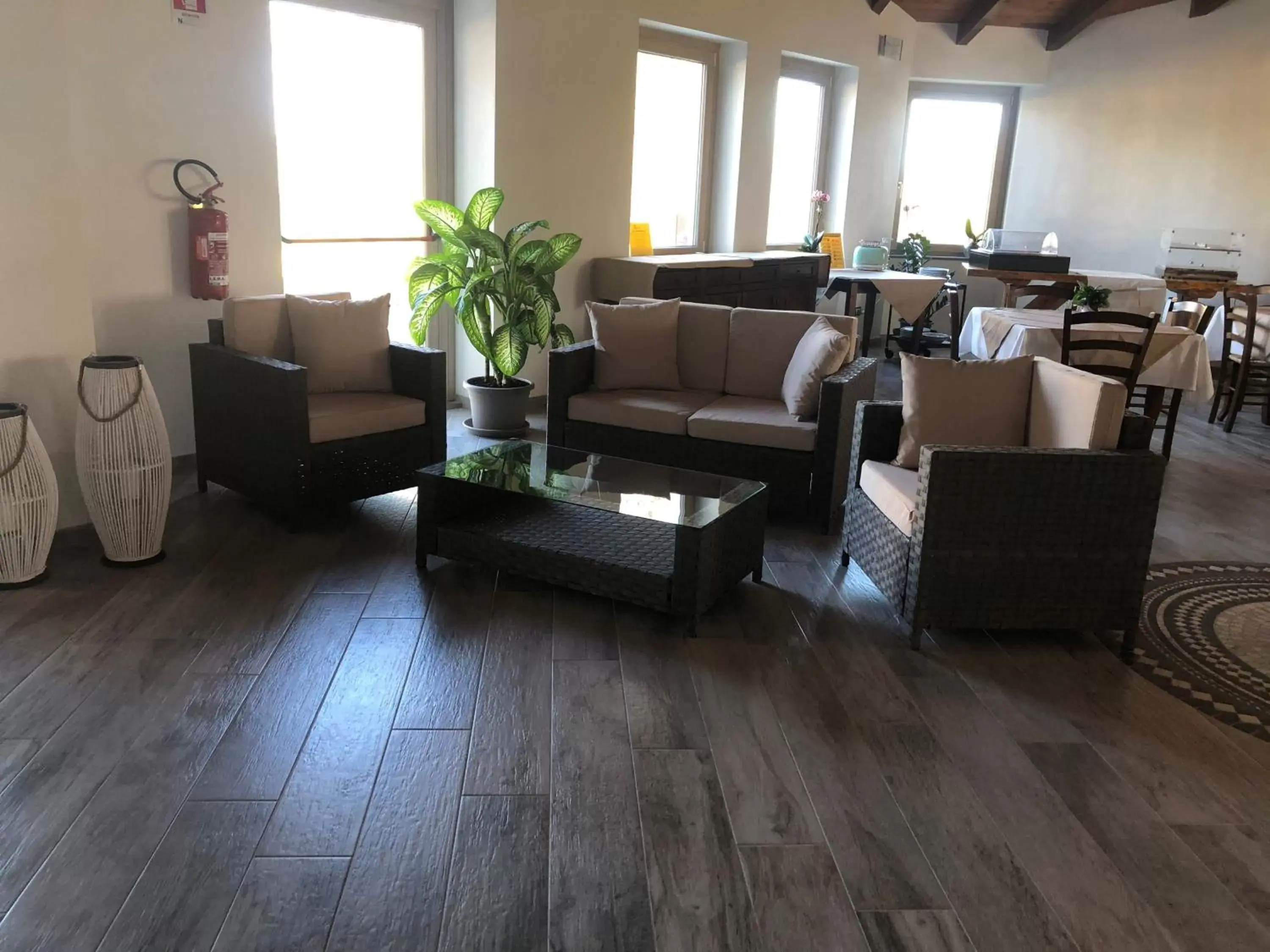 Lobby or reception, Seating Area in Regia Hotel