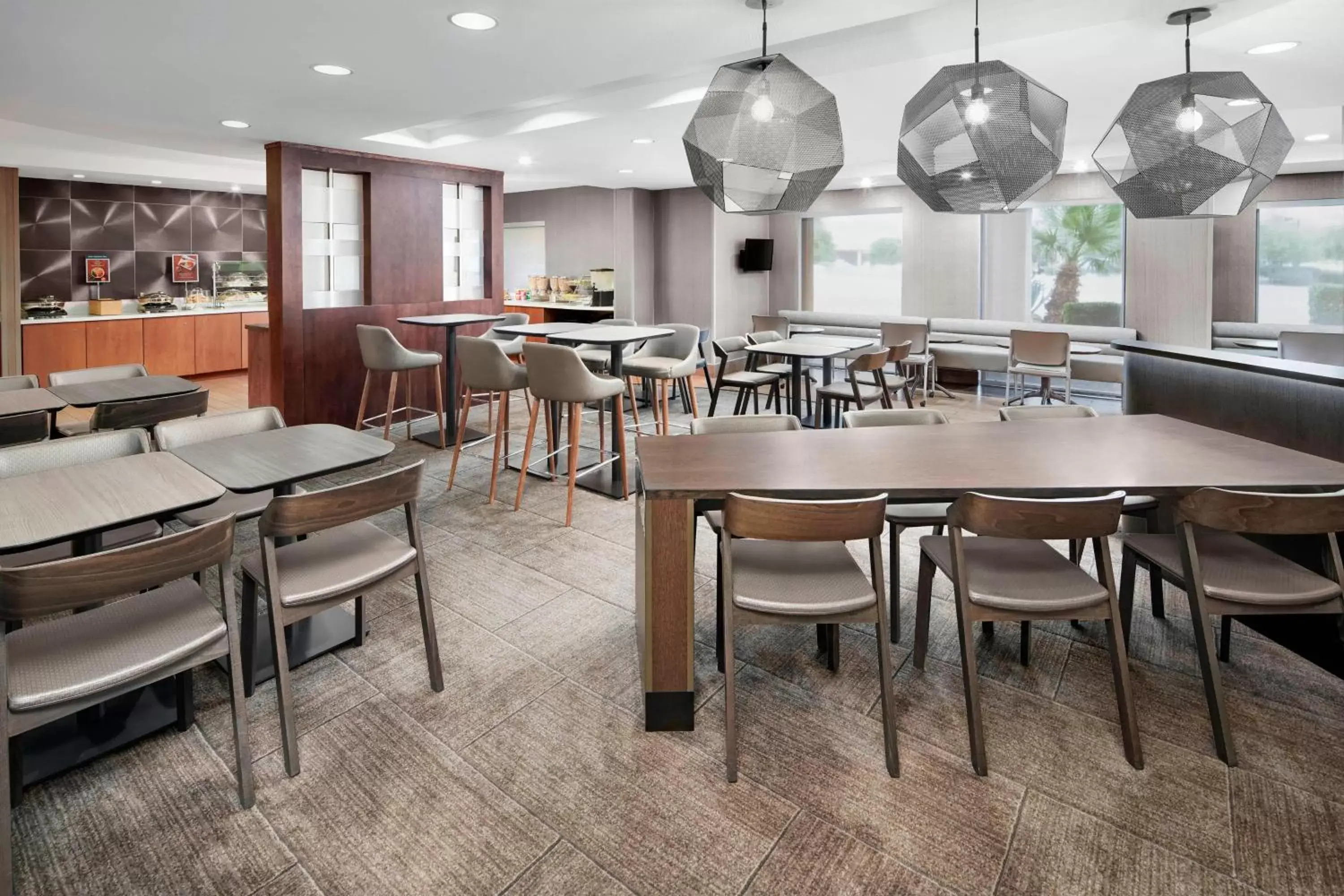 Breakfast, Restaurant/Places to Eat in SpringHill Suites Scottsdale North