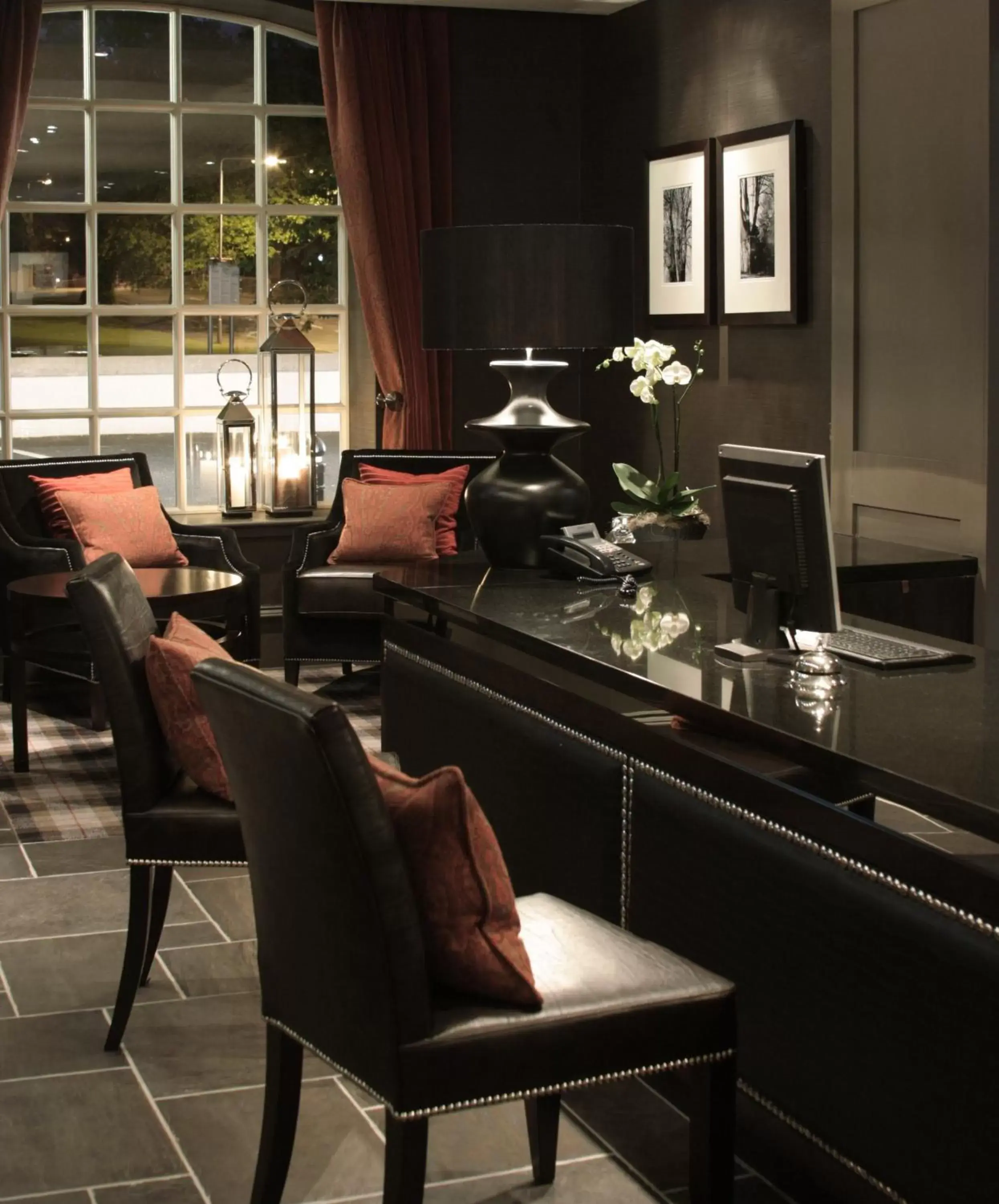 Lobby or reception, Restaurant/Places to Eat in Best Western Eglinton Arms Hotel