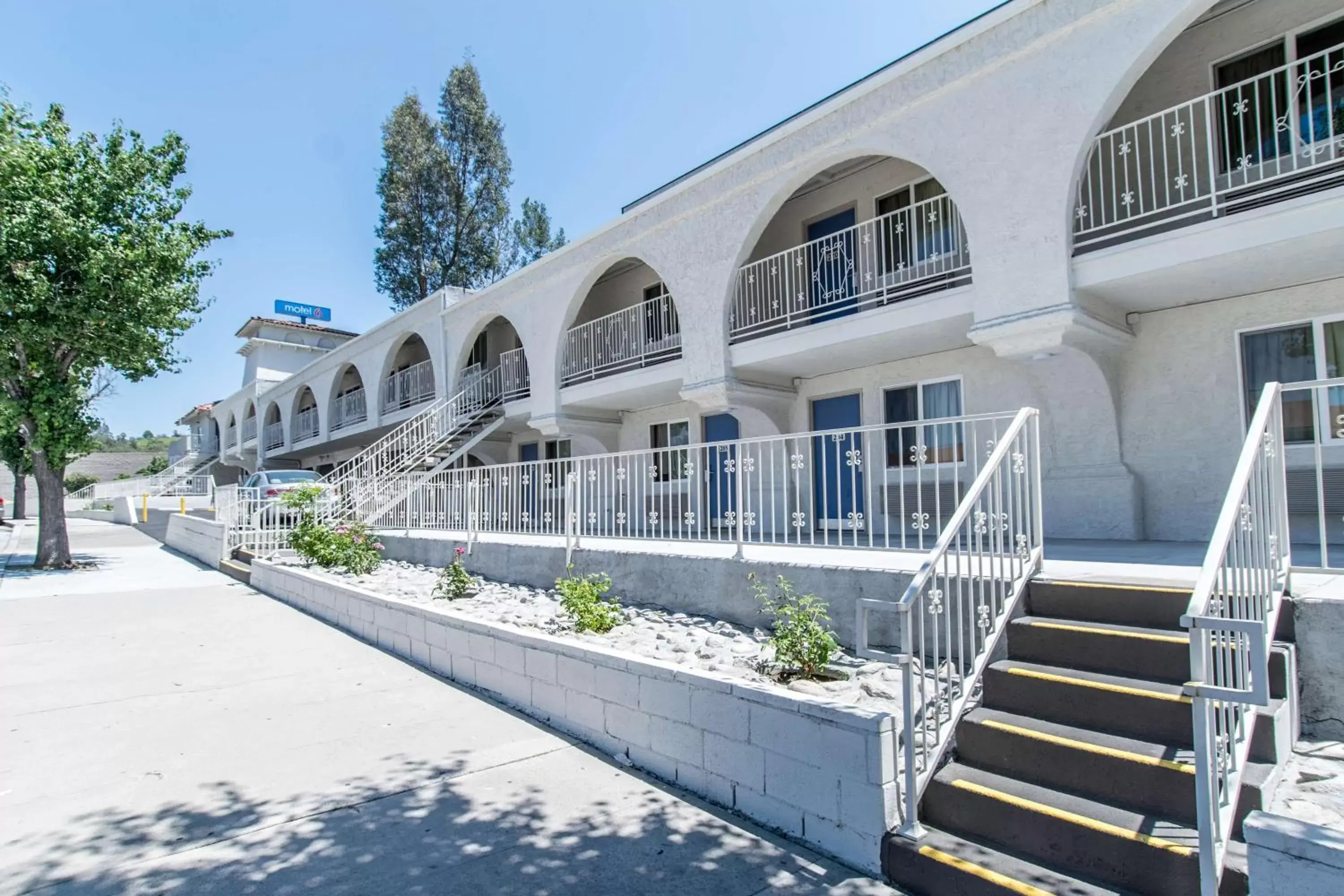 Property building in Motel 6-Orange, CA - Anaheim Property building in Motel 6-Orange, CA - Anaheim