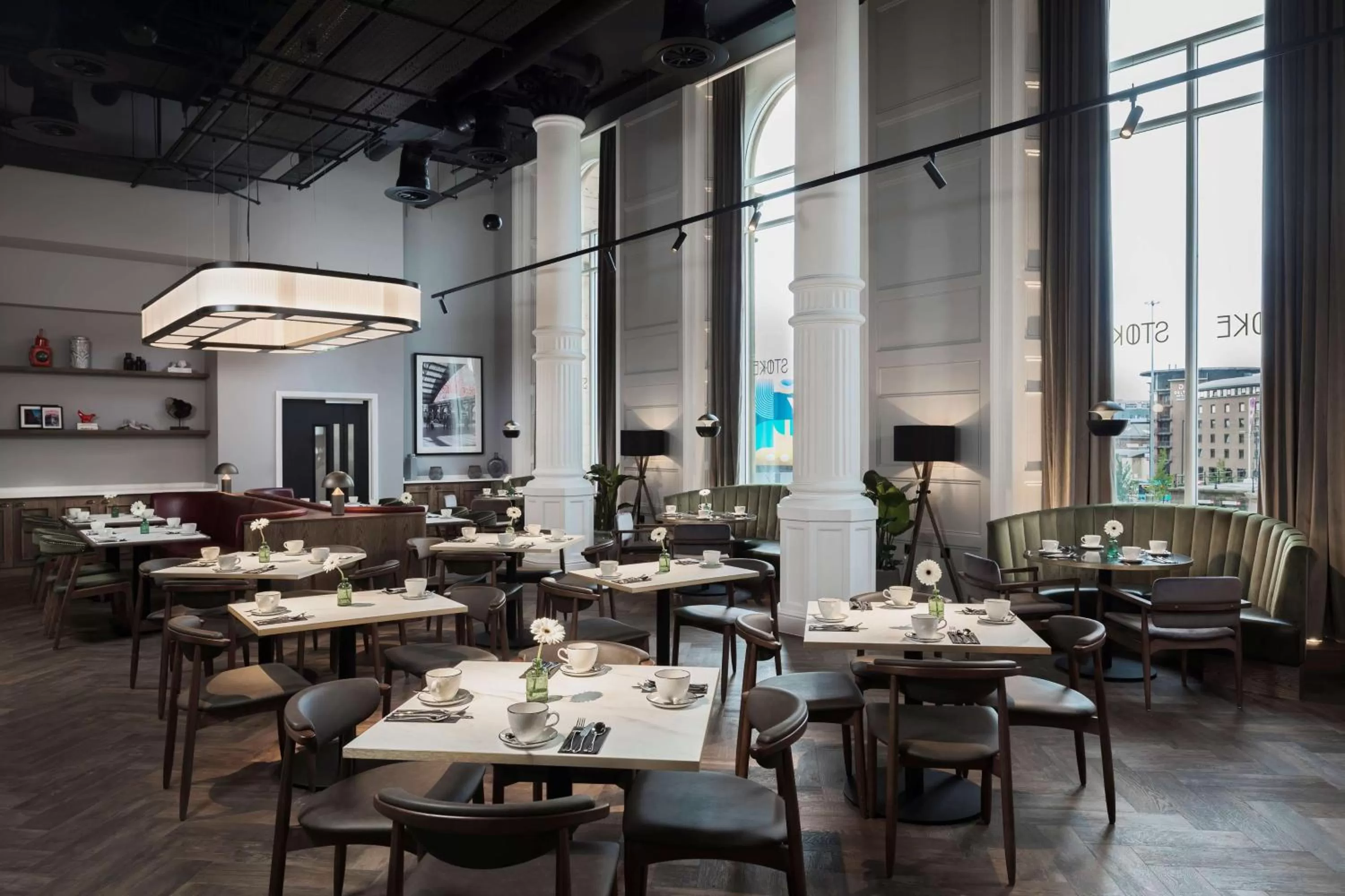 Restaurant/places to eat in Radisson RED Hotel, Liverpool