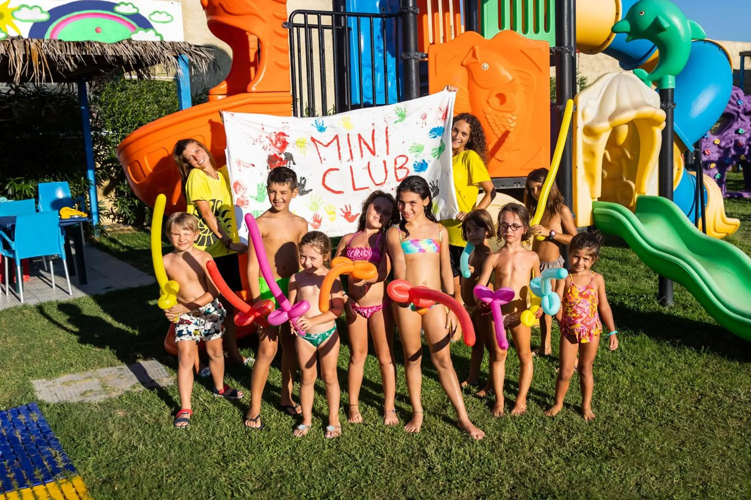 Children in Triscinamare Hotel Residence