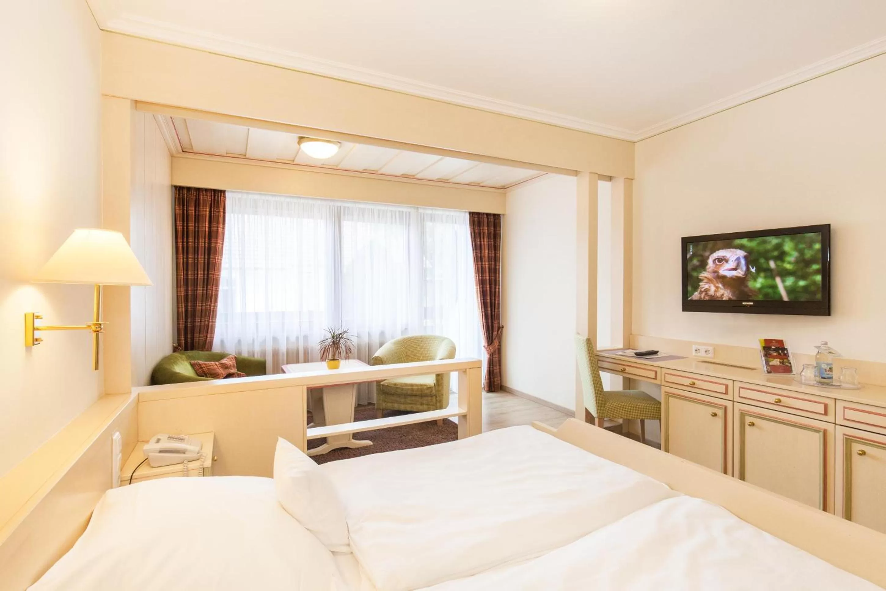 Staff, Bed in Landgasthof Hotel Hirsch