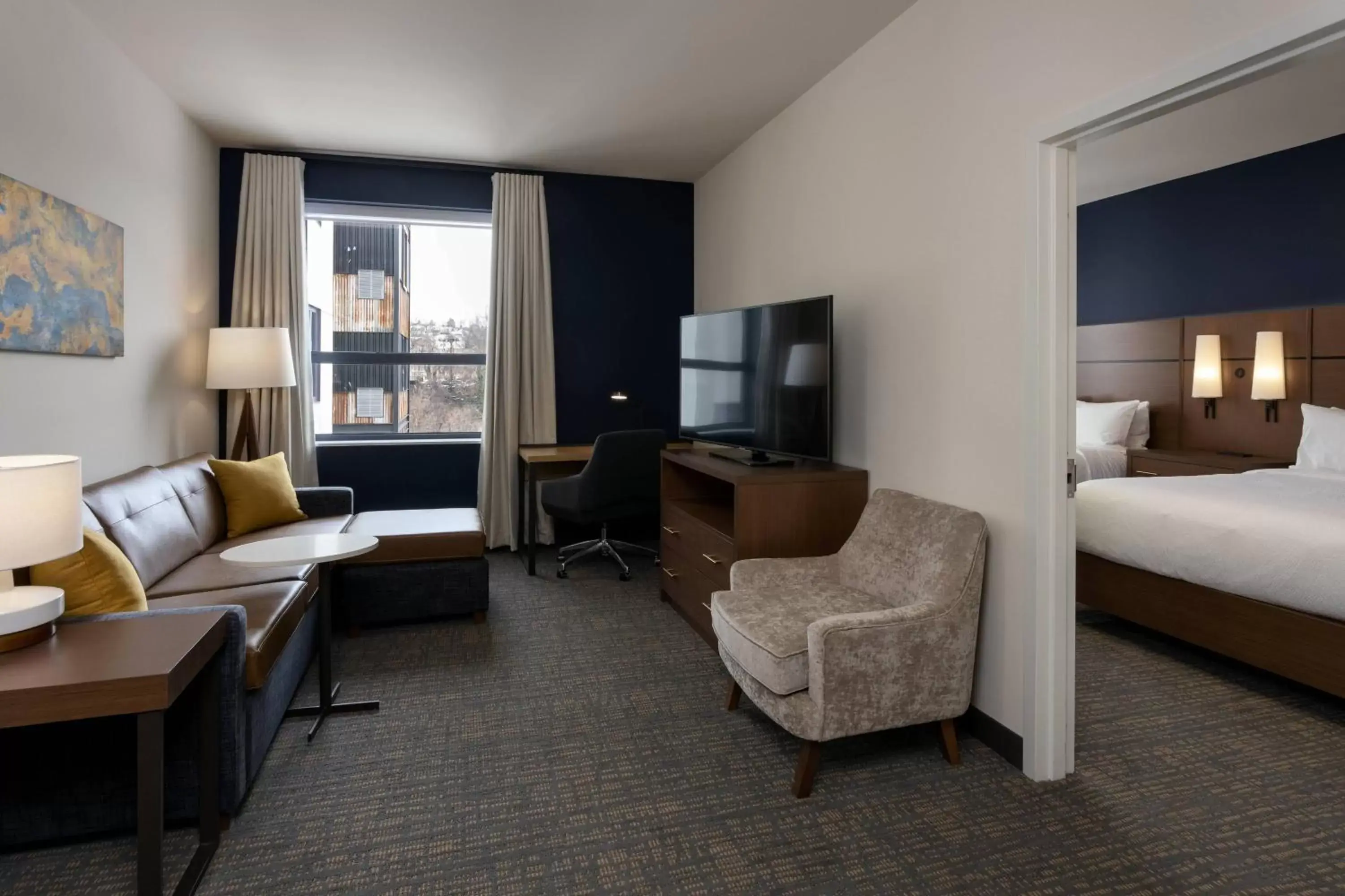 Bedroom, Seating Area in Residence Inn By Marriott Philadelphia Bala Cynwyd