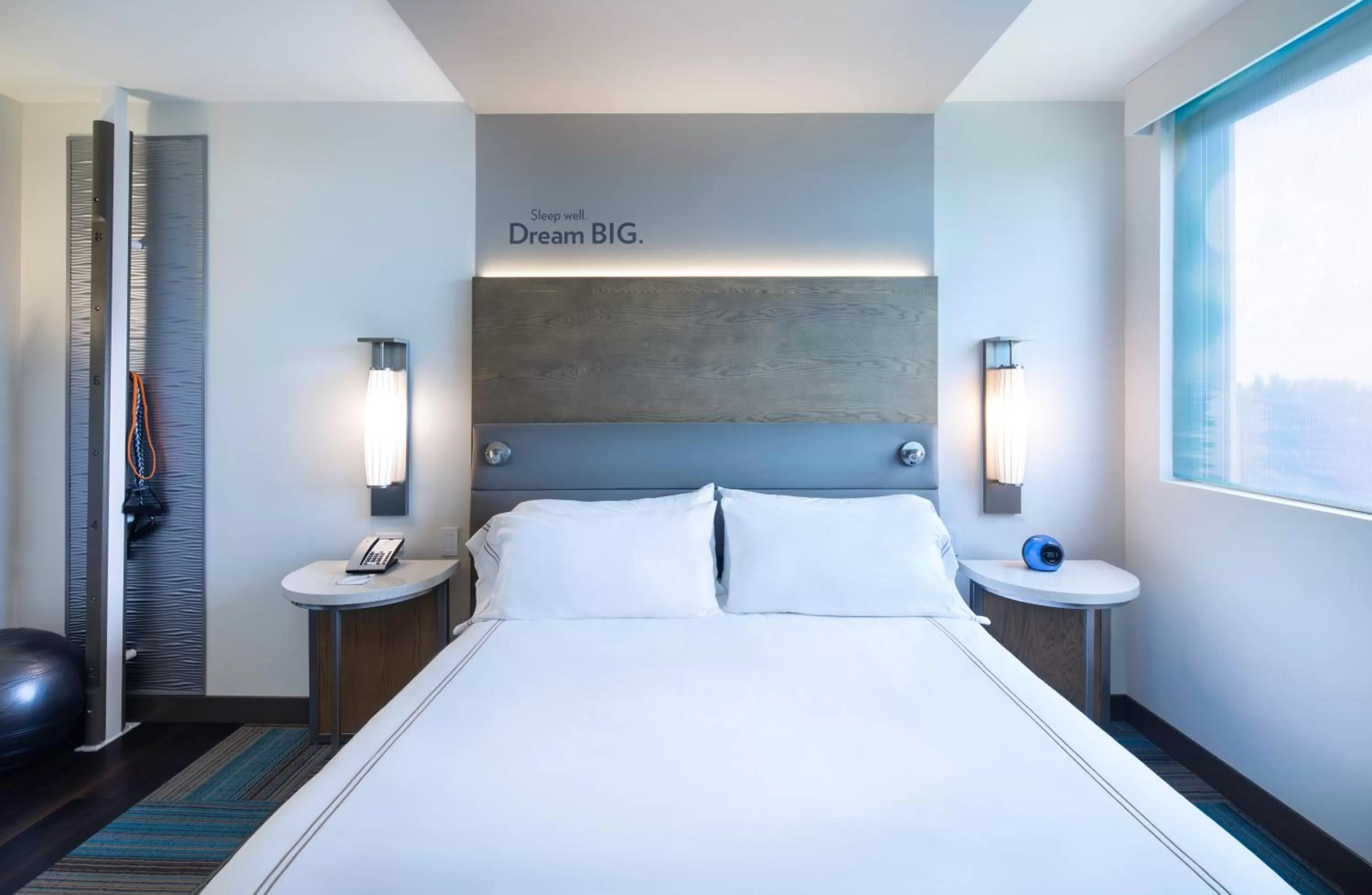 Photo of the whole room, Bed in EVEN Hotel Miami - Airport by IHG