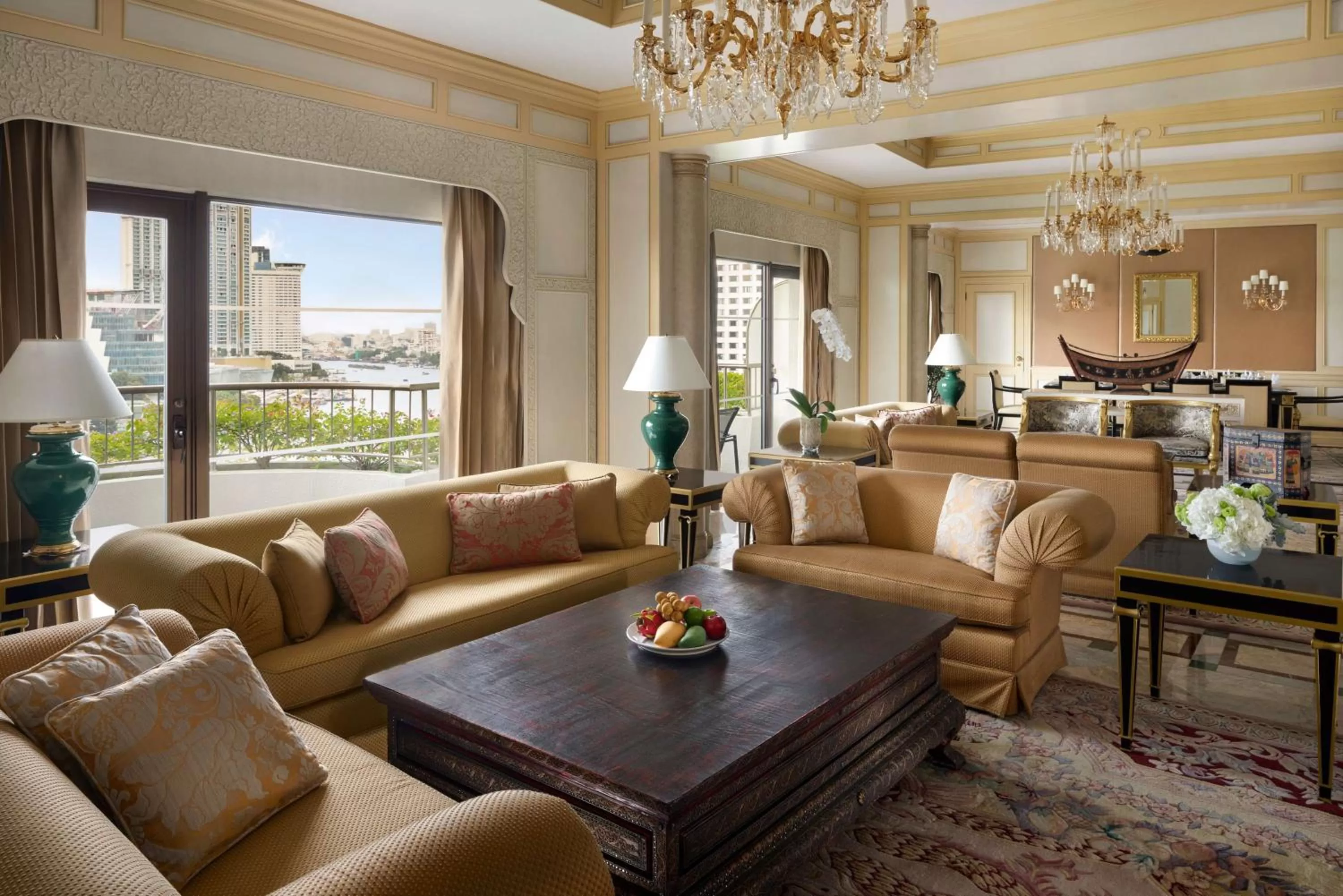 Living room in Shangri-La Bangkok