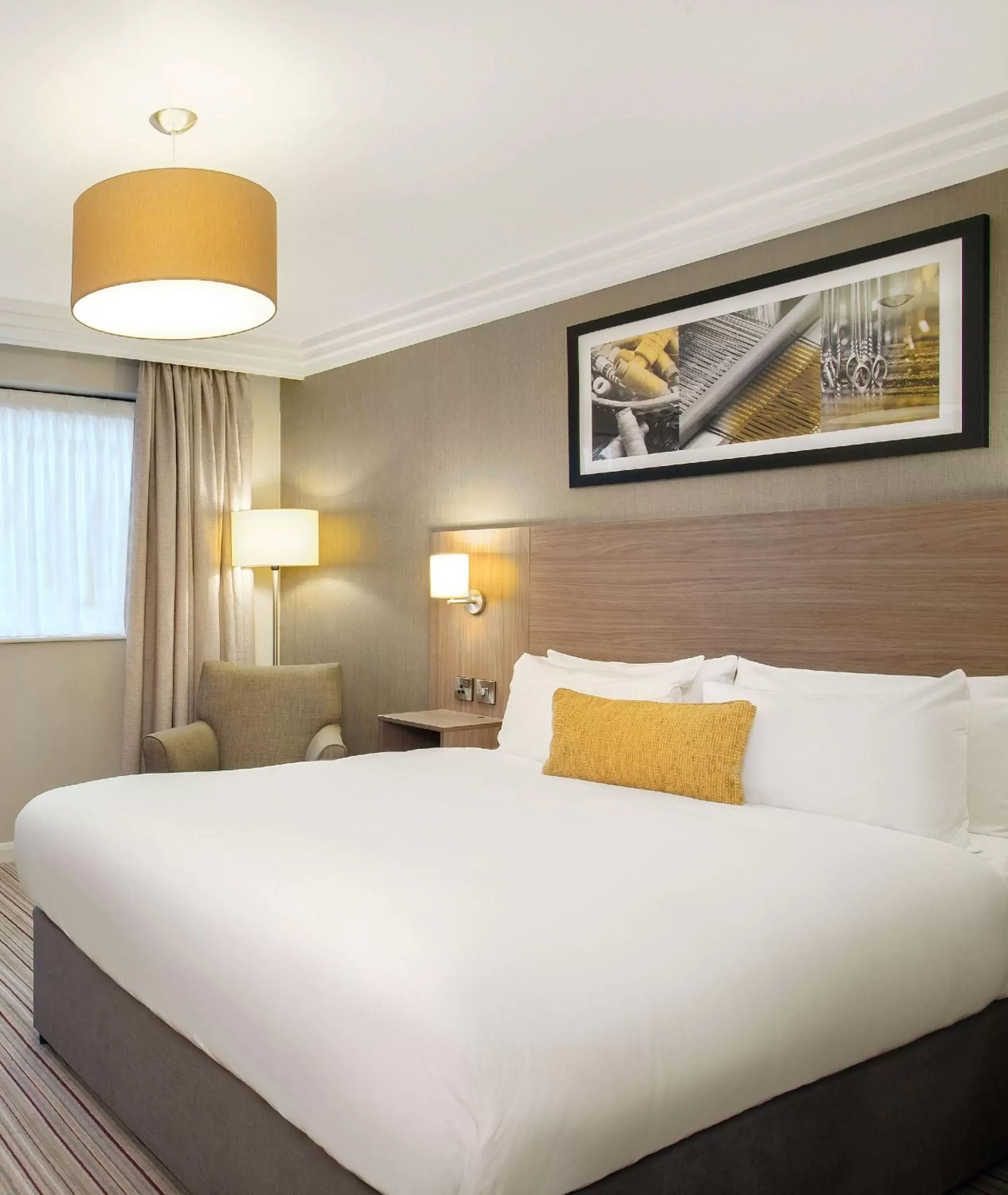 Bedroom, Bed in Leonardo Hotel and Conference Venue Hinckley Island - Formerly Jurys Inn