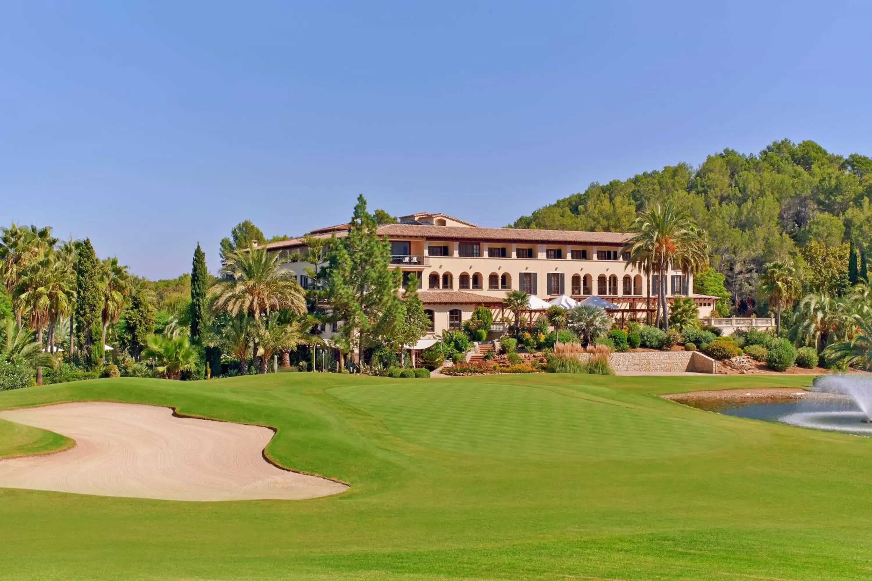 Property building, Golf in Sheraton Mallorca Arabella Golf Hotel