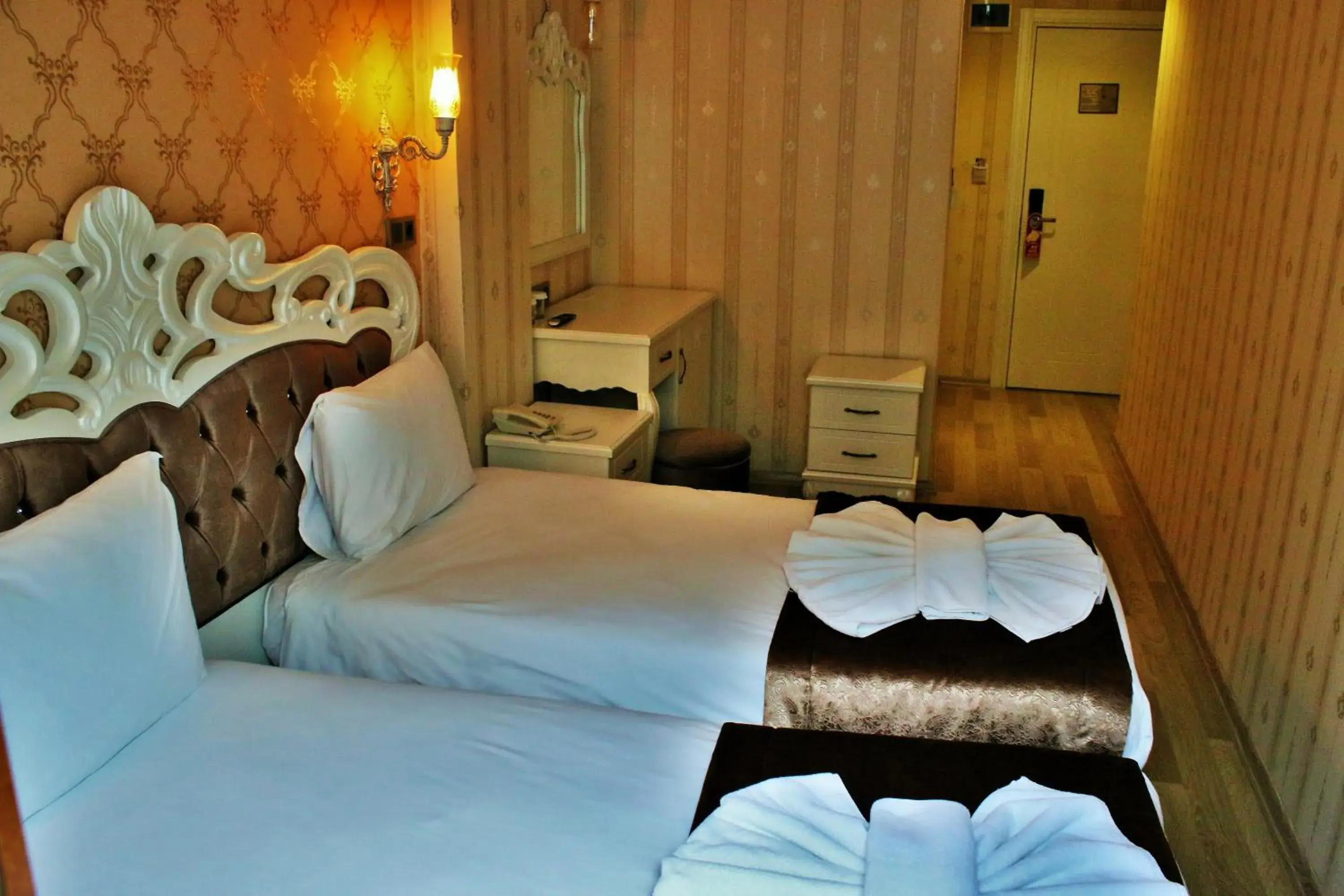 Bed in Sultanahmet Newport Hotel