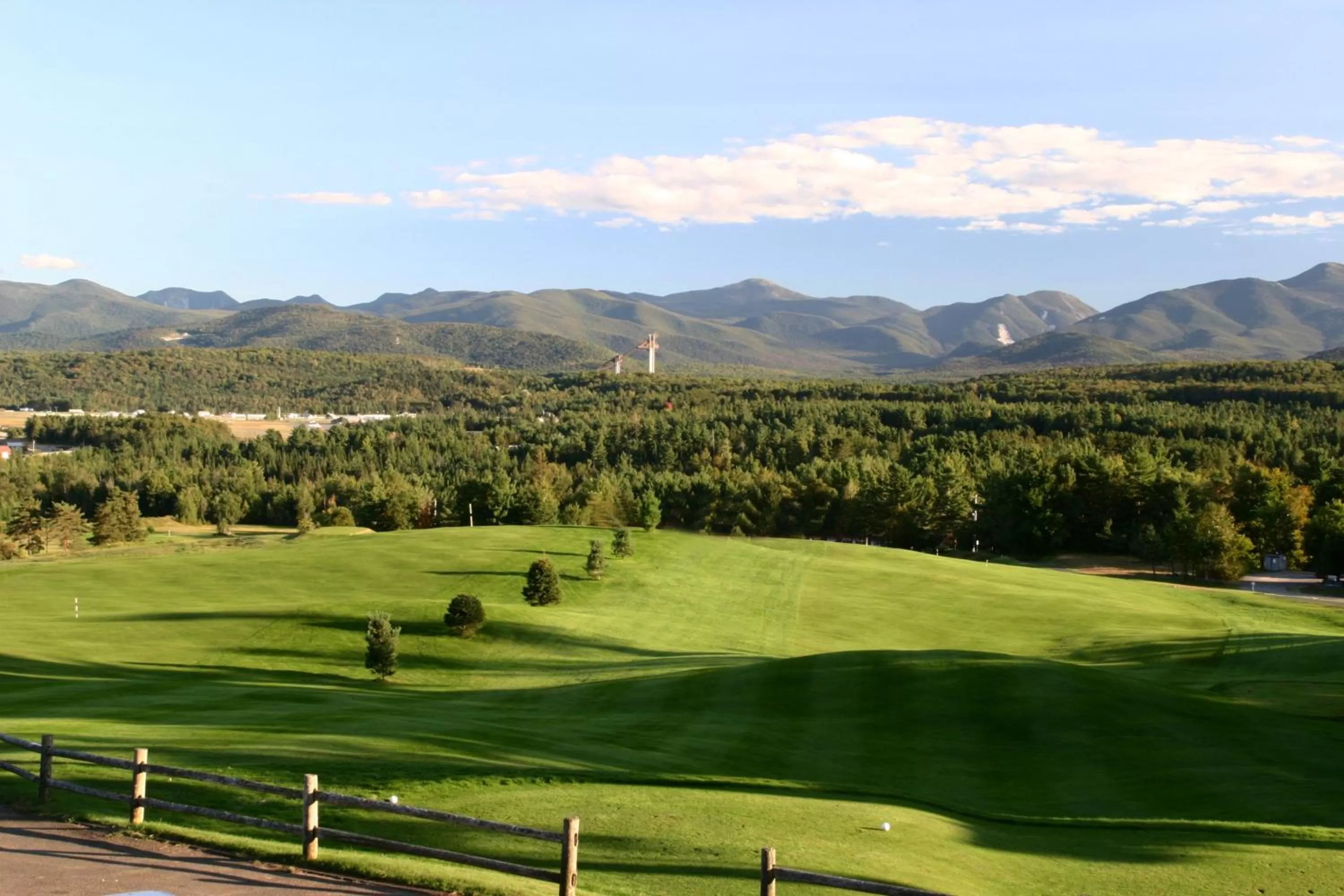 Golfcourse in Crowne Plaza Lake Placid by IHG