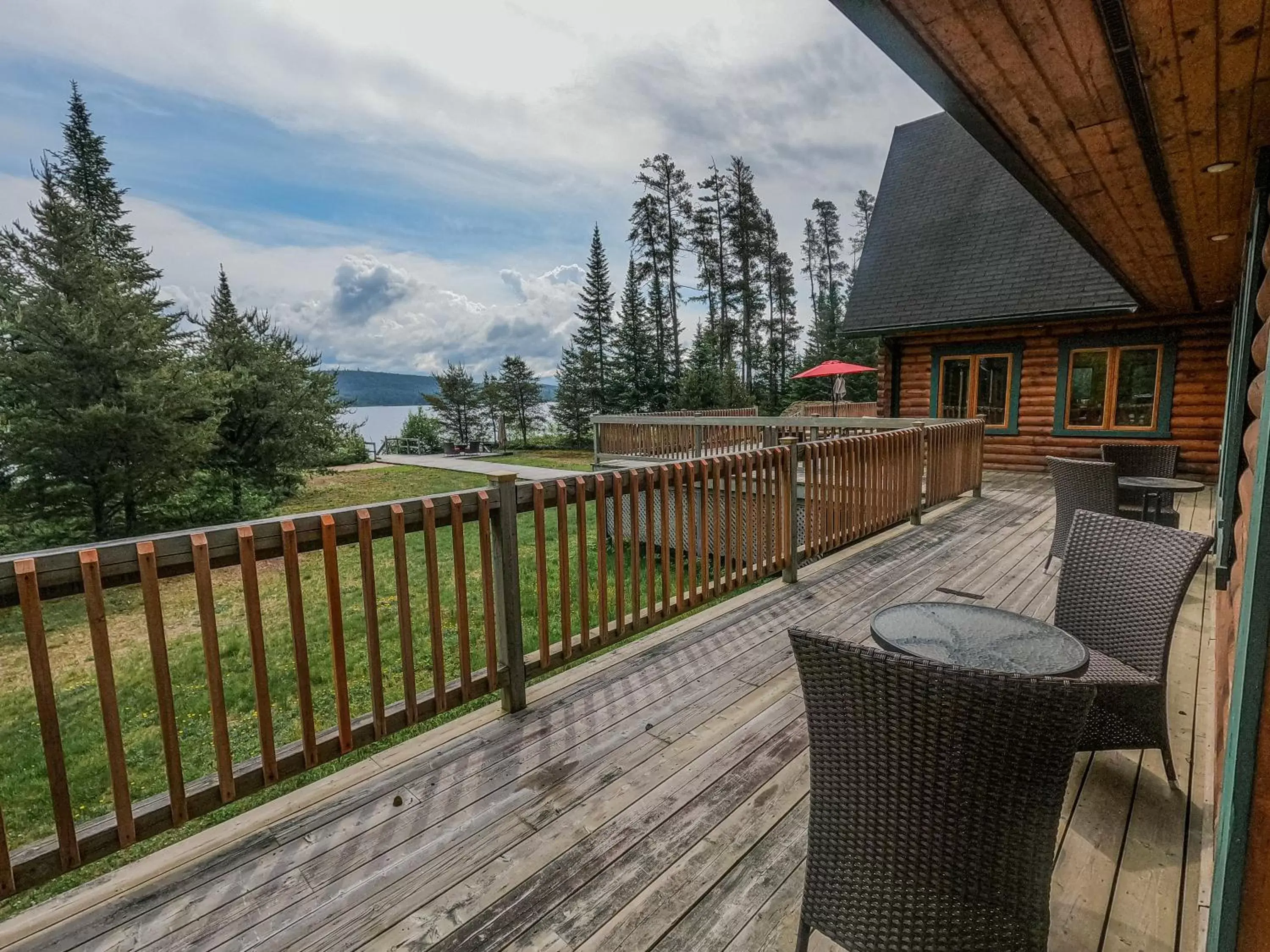 Patio, Balcony/Terrace in Camp Taureau - Altaï Canada