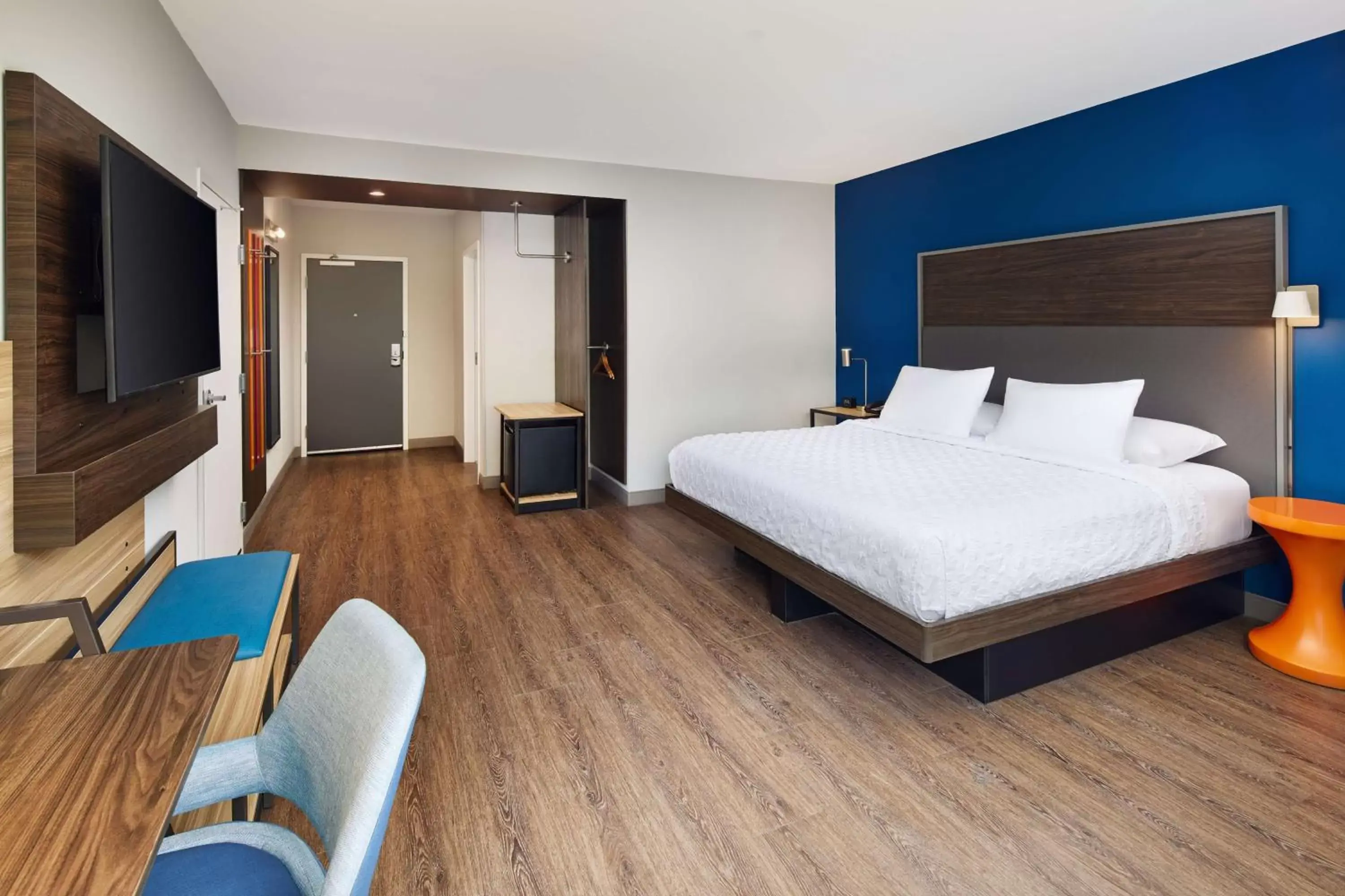 Bedroom, Bed in Tru By Hilton Atlanta Northlake Parkway, Ga Bedroom, Bed in Tru By Hilton Atlanta Northlake Parkway, Ga