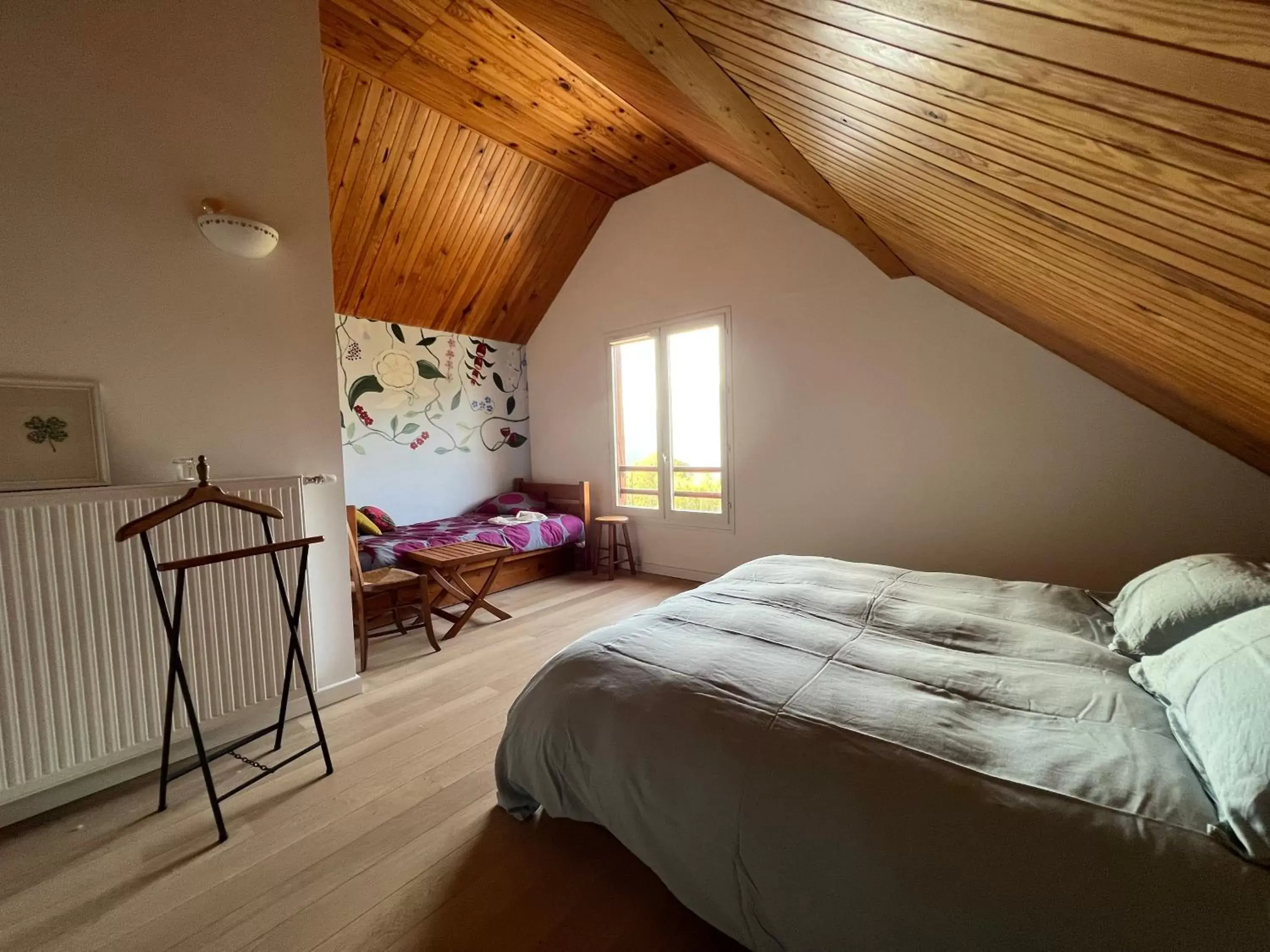 Bedroom, Bed in Eco-Logis Mad'in Belledonne