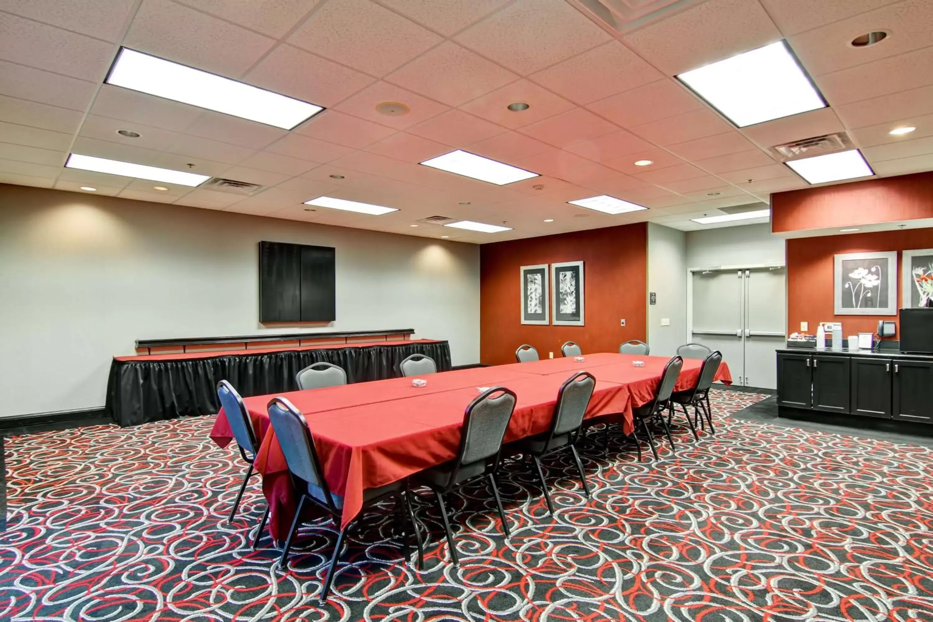 Meeting/conference room in Homewood Suites by Hilton Leesburg