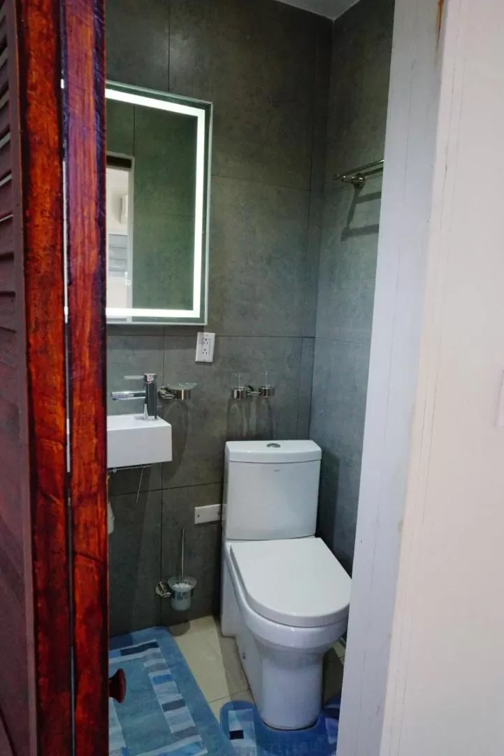 Toilet in Boca Simon Vacation Curacao