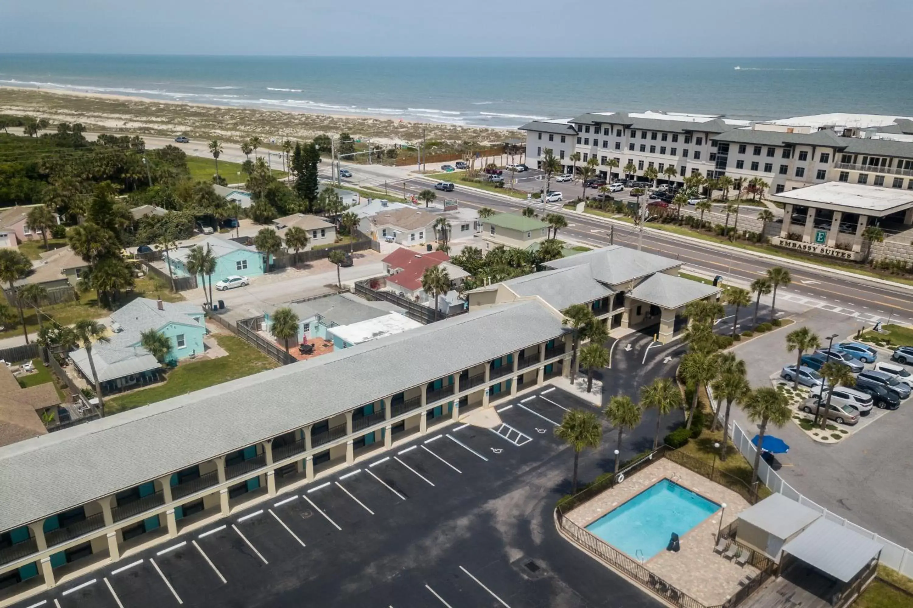 Beach, Pool View in Ocean Breeze Inn