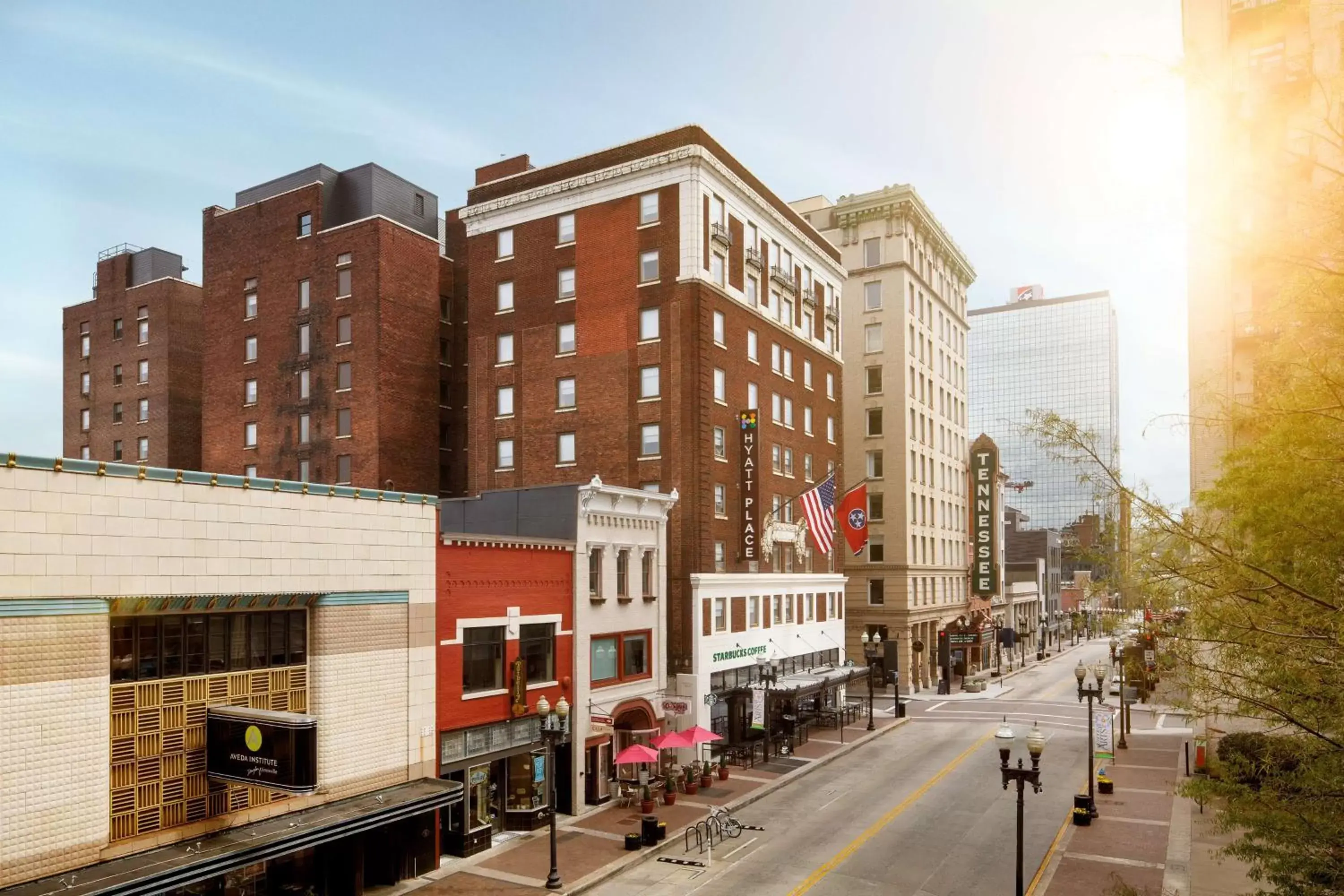 Property building in Hyatt Place Knoxville/Downtown