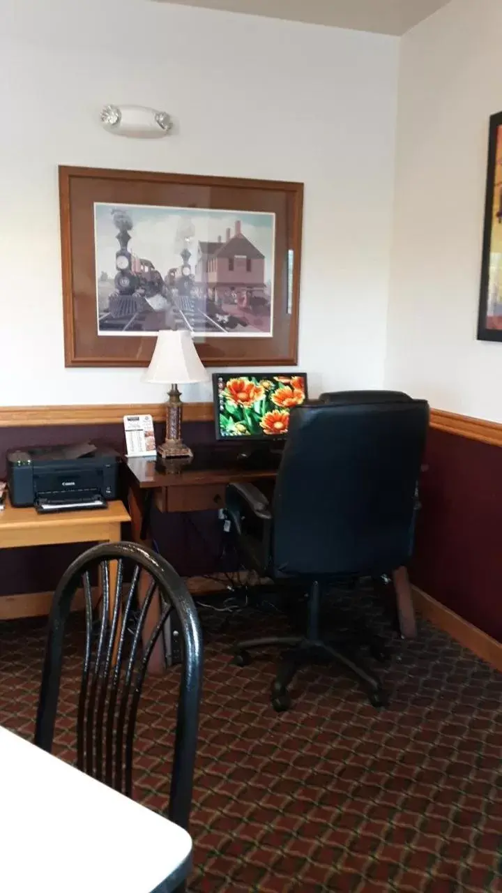 Business facilities in Herington Inn and Suites