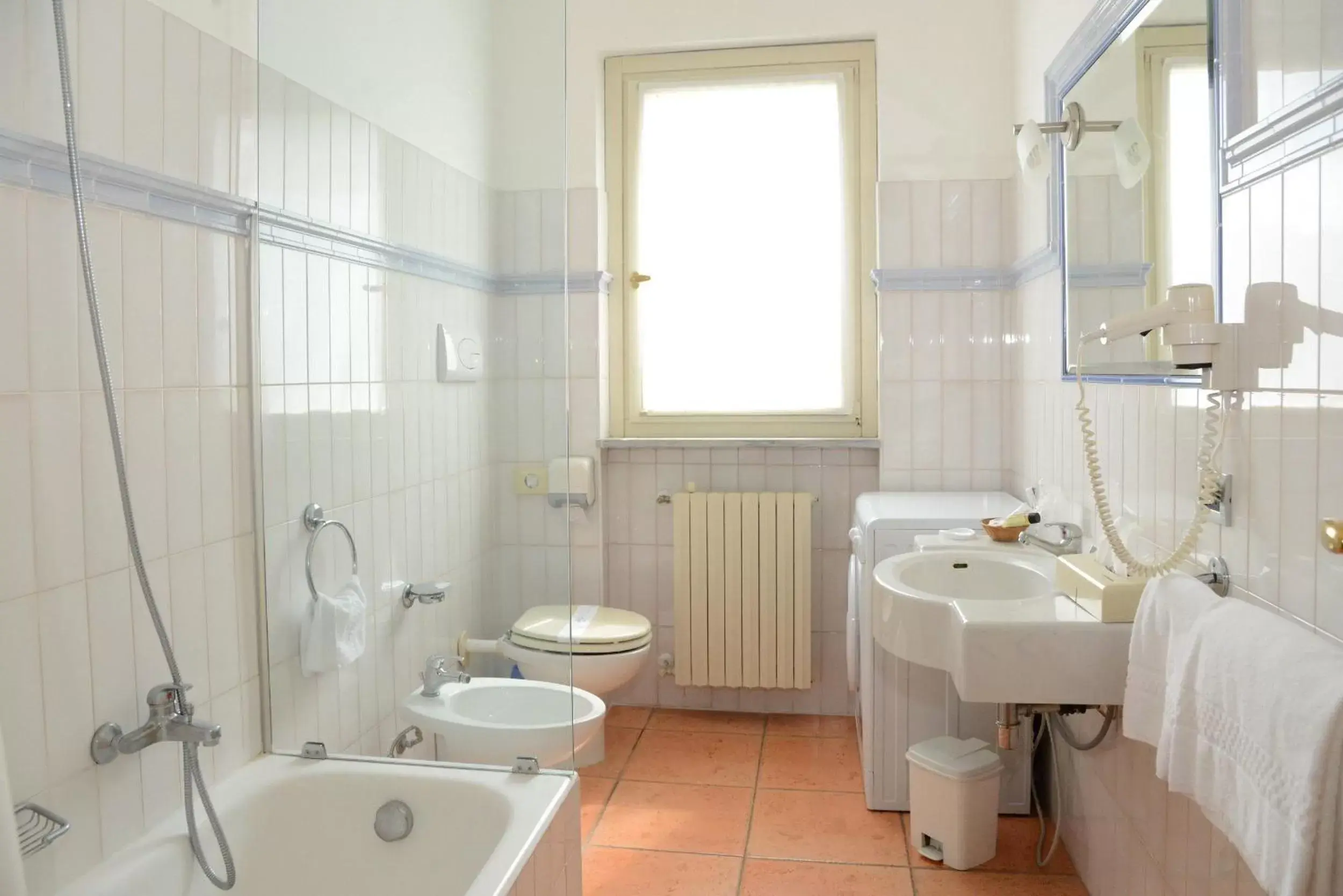 Bathroom in Hotel Ponte di Rialto